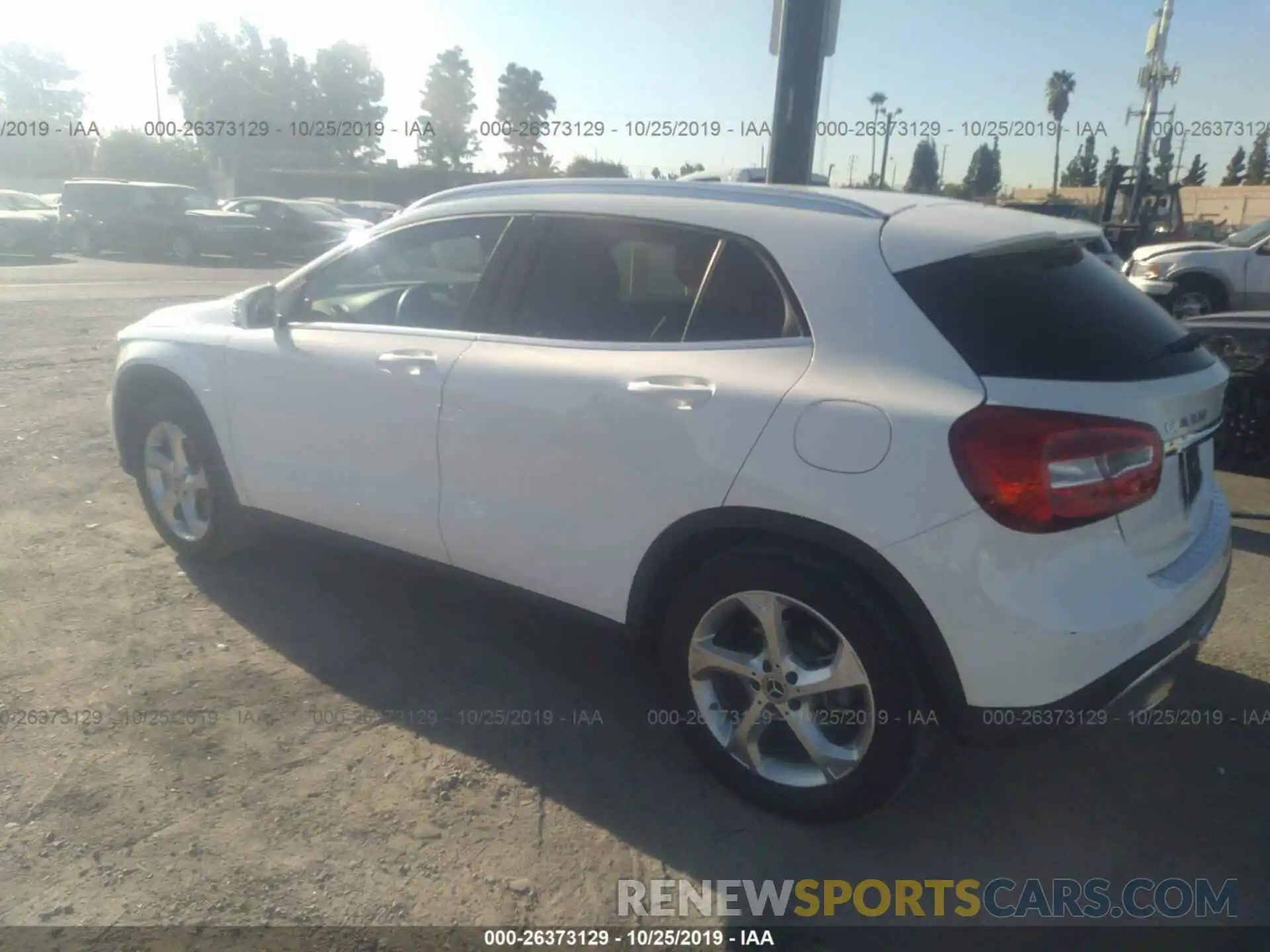 3 Photograph of a damaged car WDCTG4EB6KU002223 MERCEDES-BENZ GLA 2019