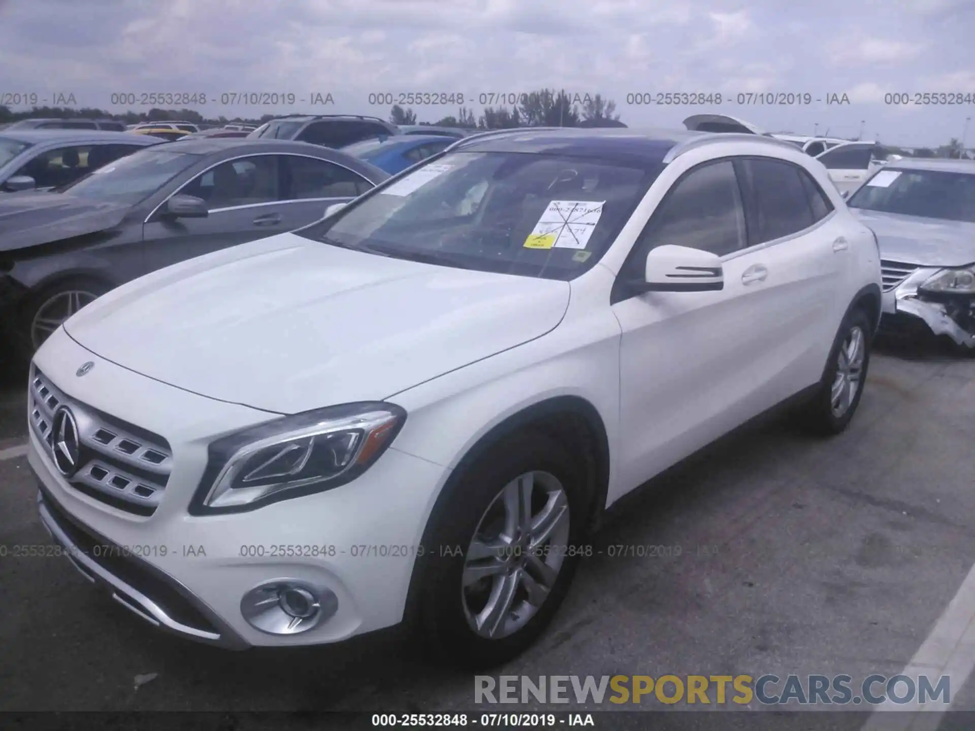 2 Фотография поврежденного автомобиля WDCTG4EB6KU003226 MERCEDES-BENZ GLA 2019