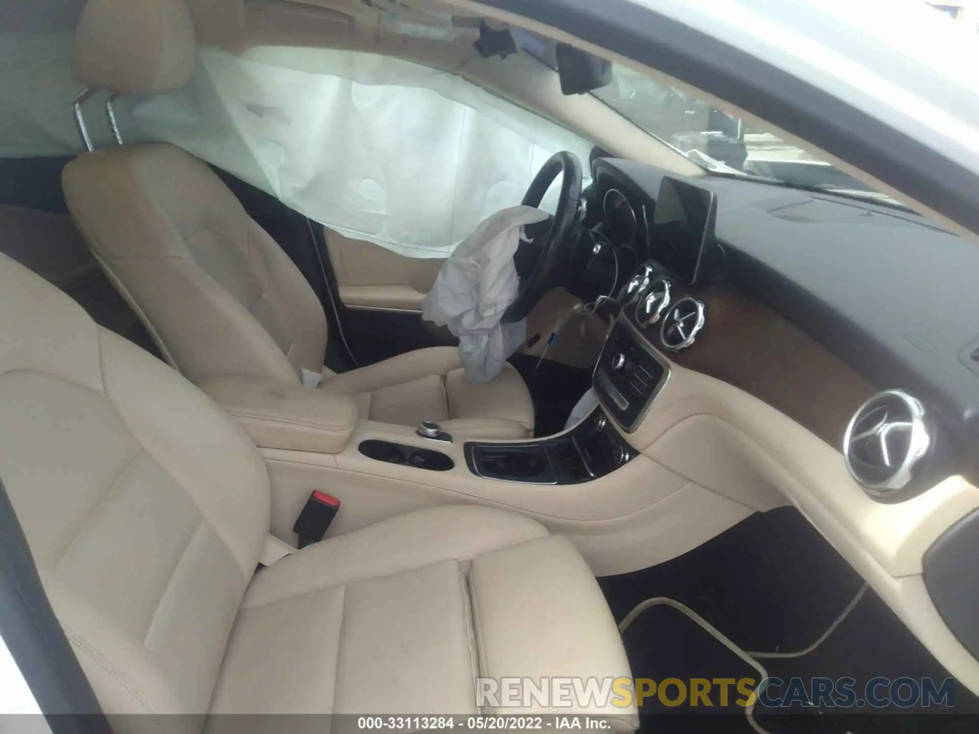 5 Photograph of a damaged car WDCTG4EB6KU004893 MERCEDES-BENZ GLA 2019