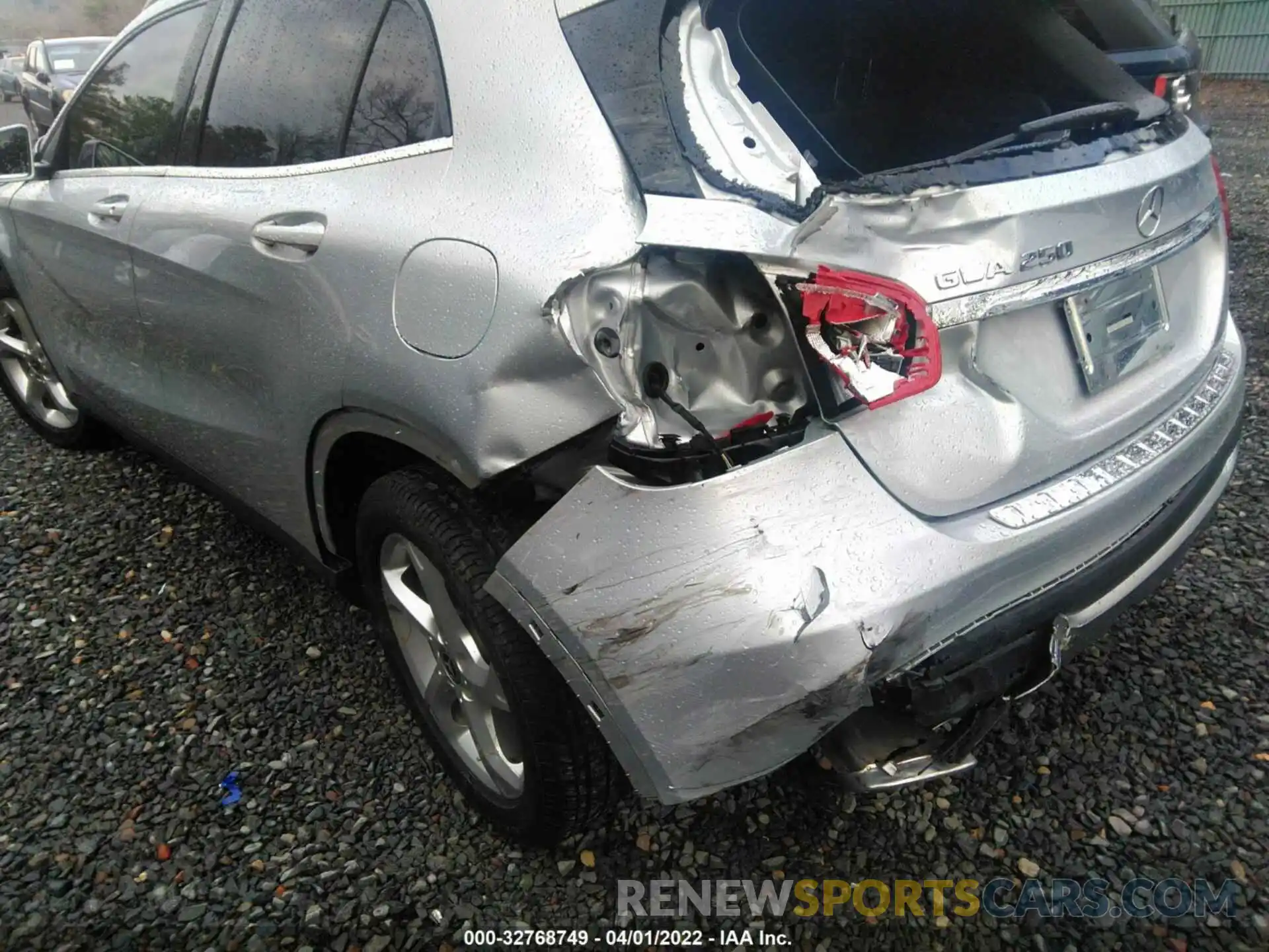 6 Photograph of a damaged car WDCTG4EB6KU005042 MERCEDES-BENZ GLA 2019