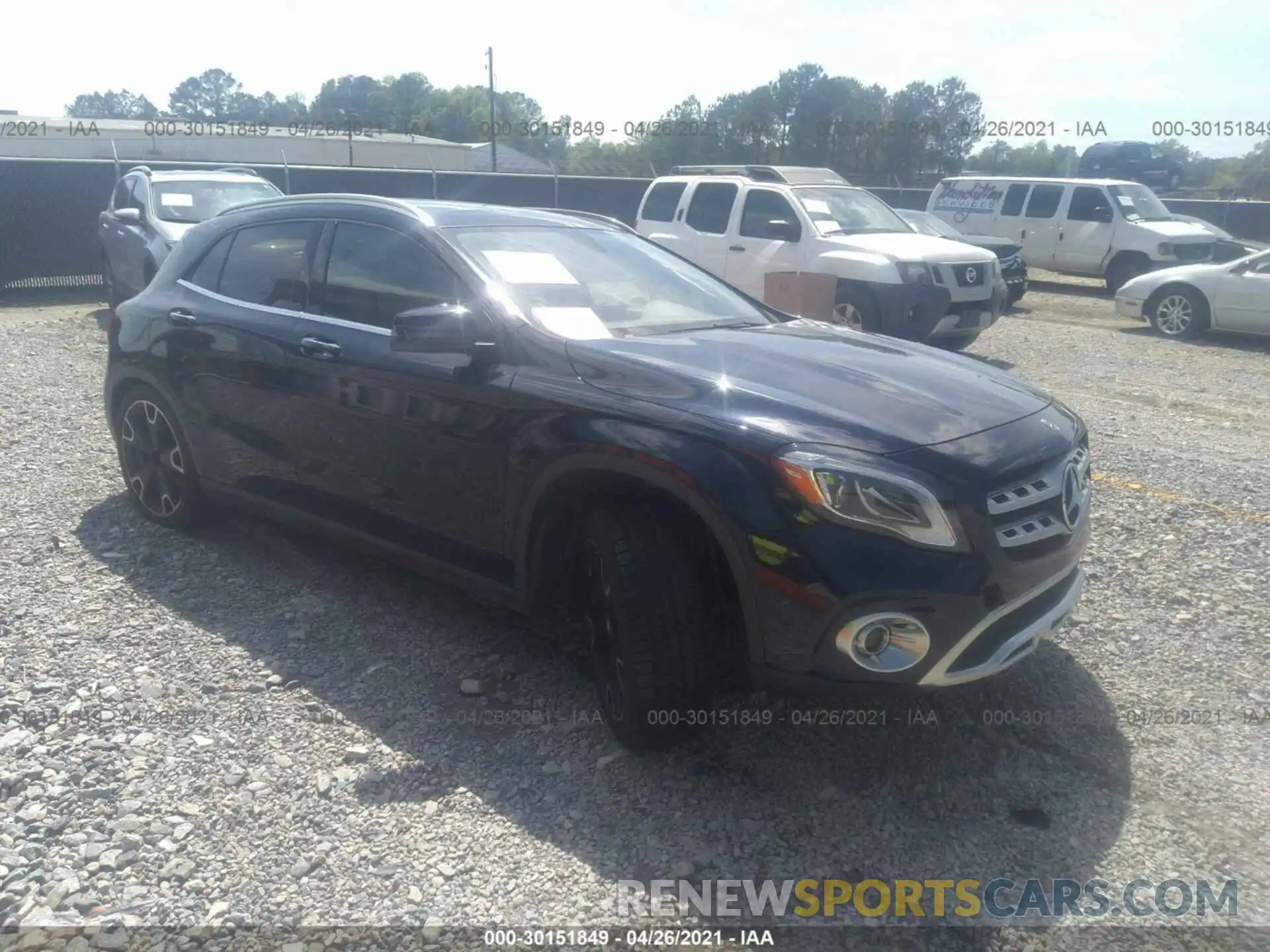 1 Photograph of a damaged car WDCTG4EB7KU003896 MERCEDES-BENZ GLA 2019