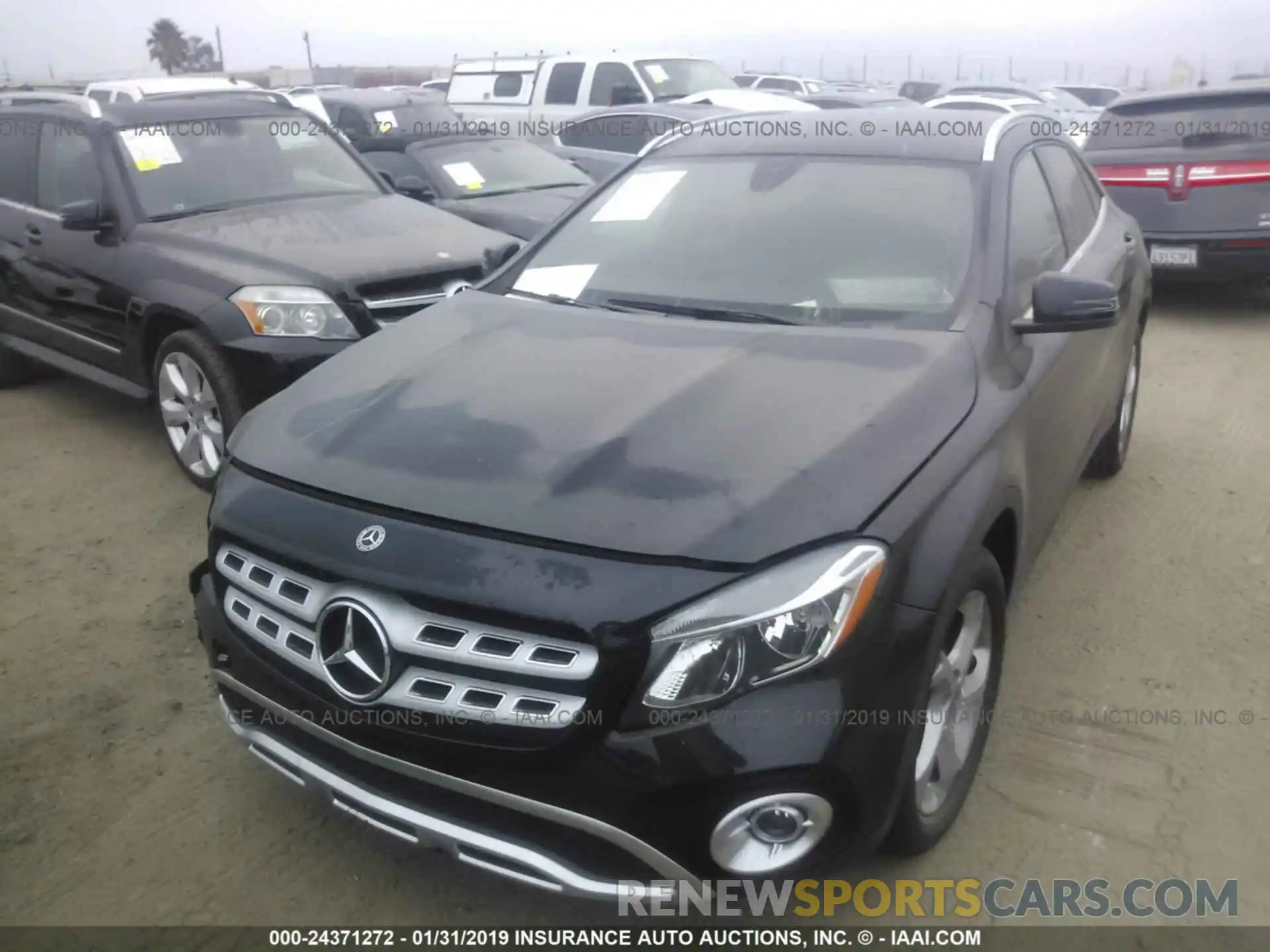 2 Фотография поврежденного автомобиля WDCTG4EB7KU005907 MERCEDES-BENZ GLA 2019