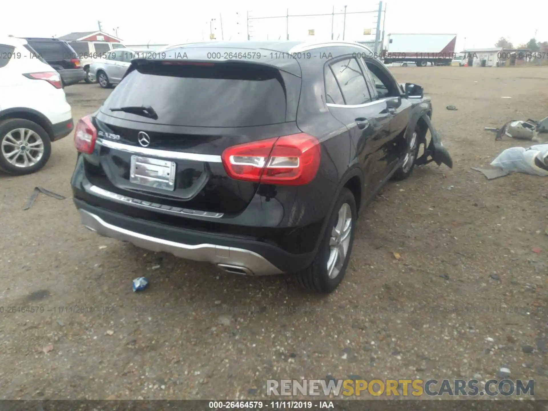 4 Photograph of a damaged car WDCTG4EB7KU008371 MERCEDES-BENZ GLA 2019