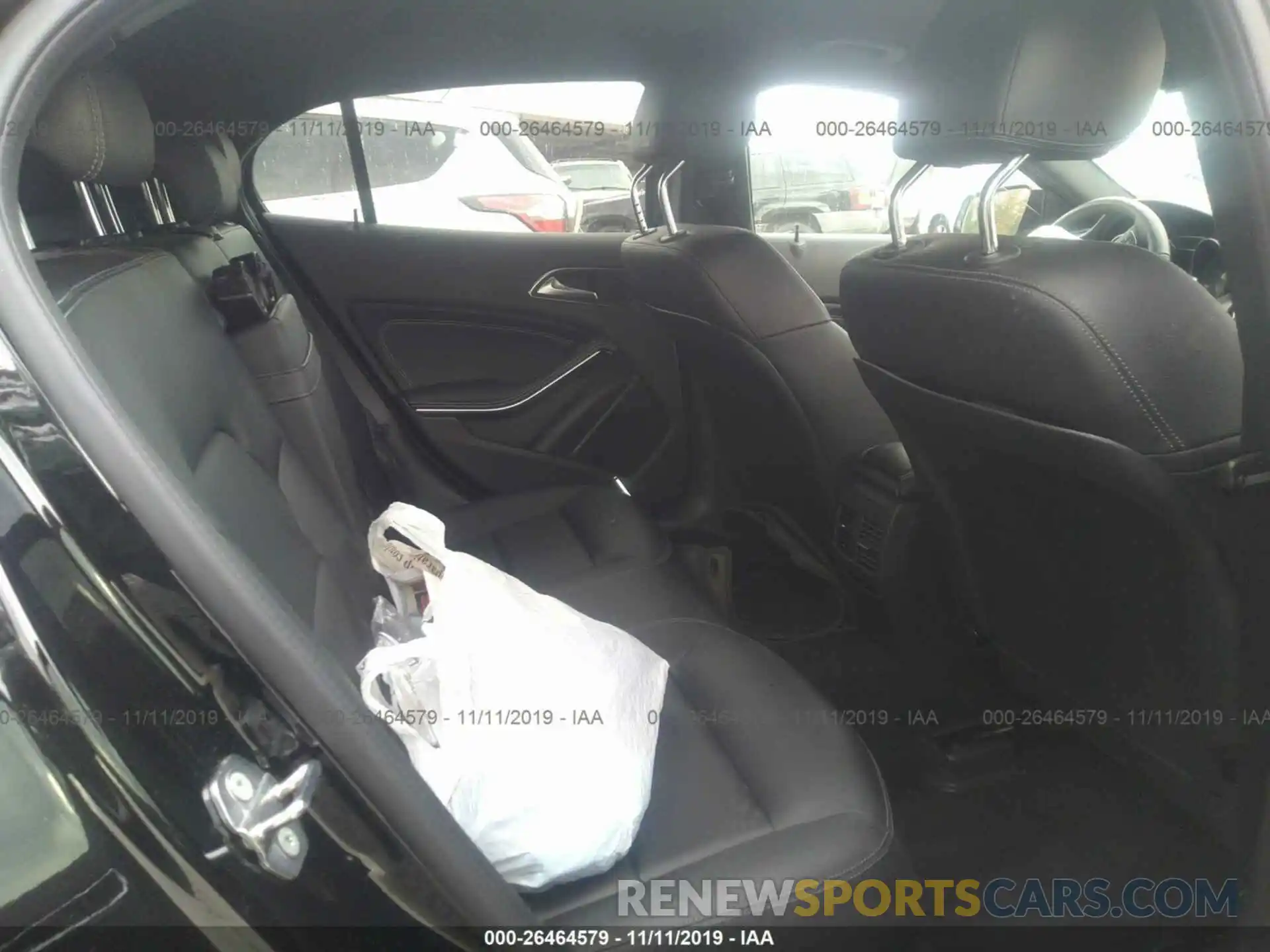 8 Photograph of a damaged car WDCTG4EB7KU008371 MERCEDES-BENZ GLA 2019