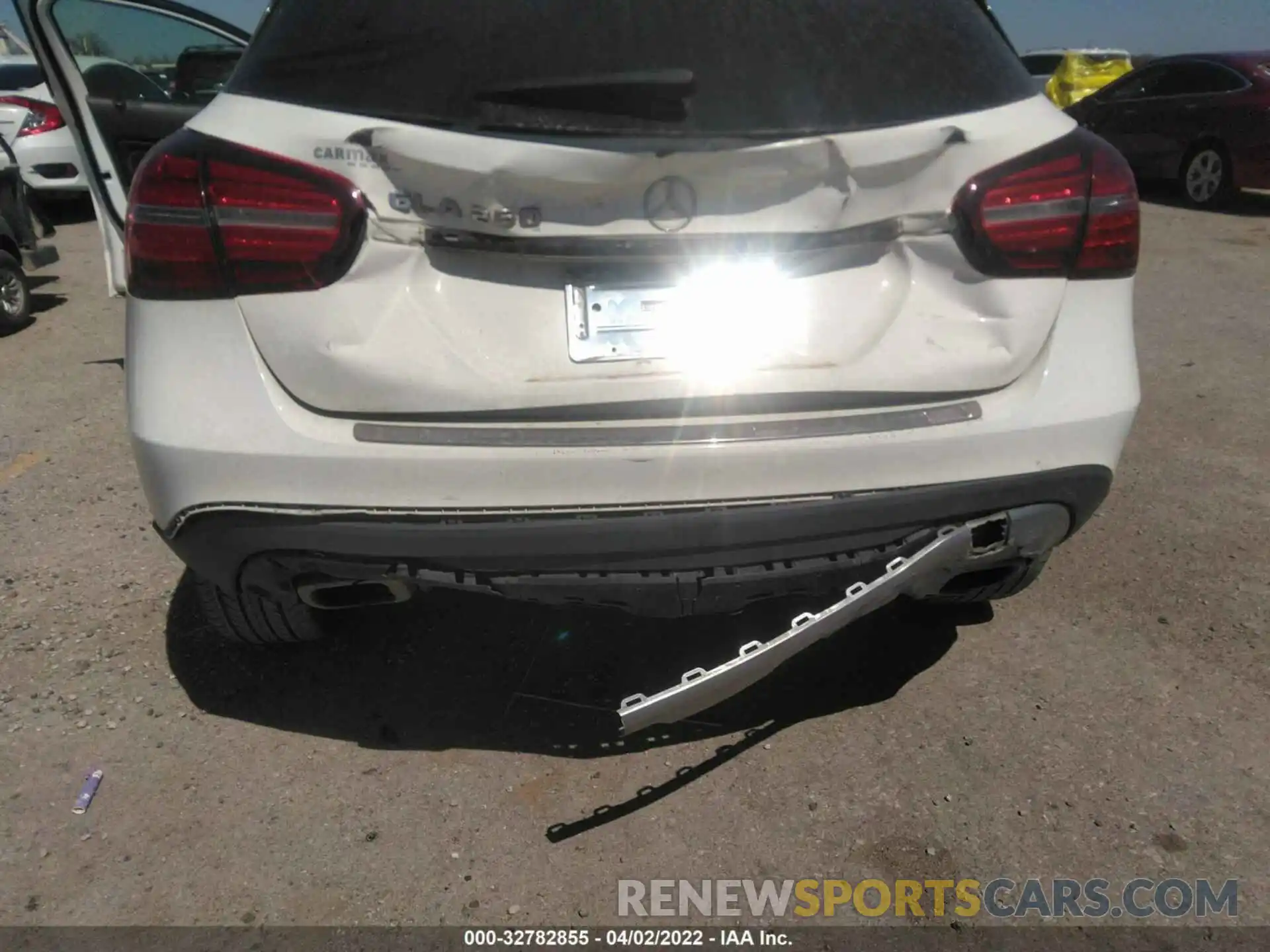 6 Photograph of a damaged car WDCTG4EB7KU014140 MERCEDES-BENZ GLA 2019