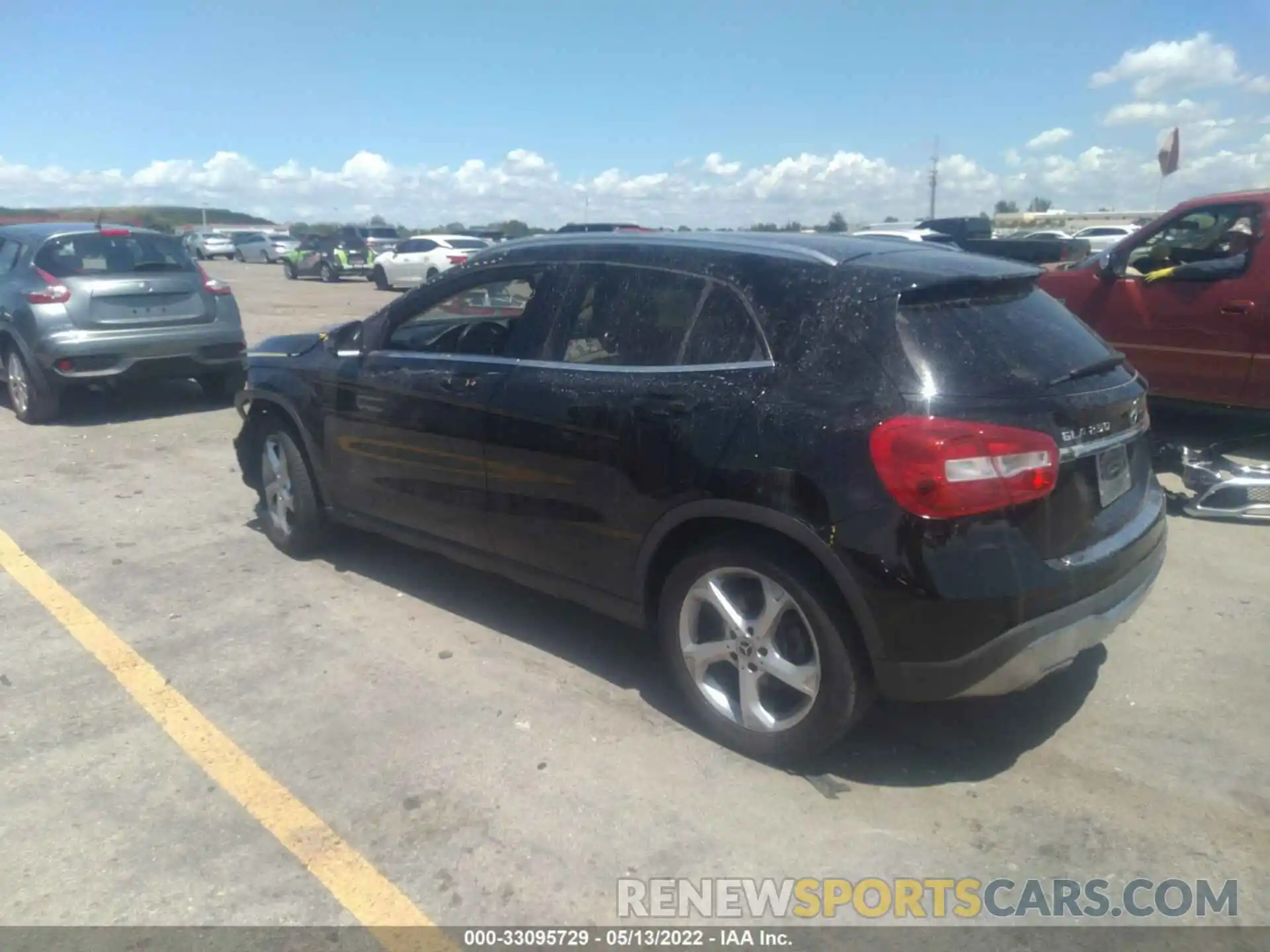 3 Photograph of a damaged car WDCTG4EB7KU015045 MERCEDES-BENZ GLA 2019