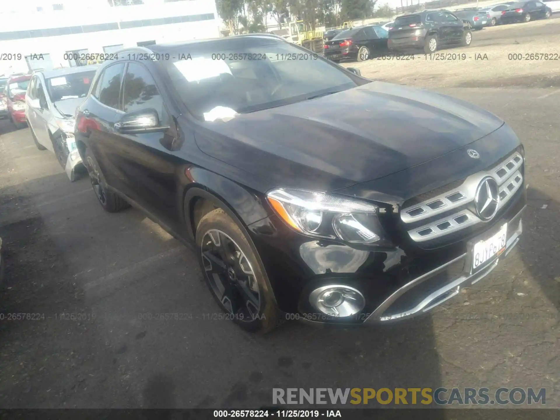 1 Photograph of a damaged car WDCTG4EB7KU015062 MERCEDES-BENZ GLA 2019