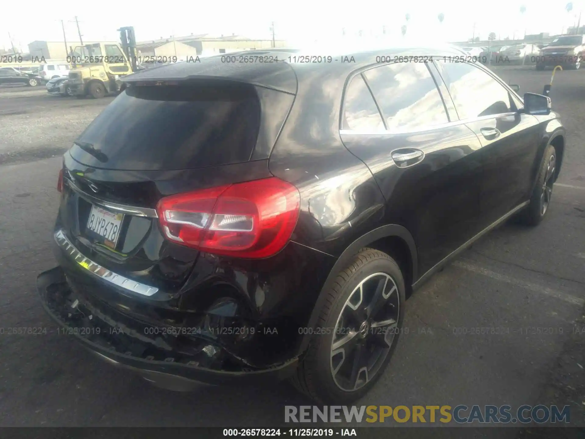 4 Photograph of a damaged car WDCTG4EB7KU015062 MERCEDES-BENZ GLA 2019