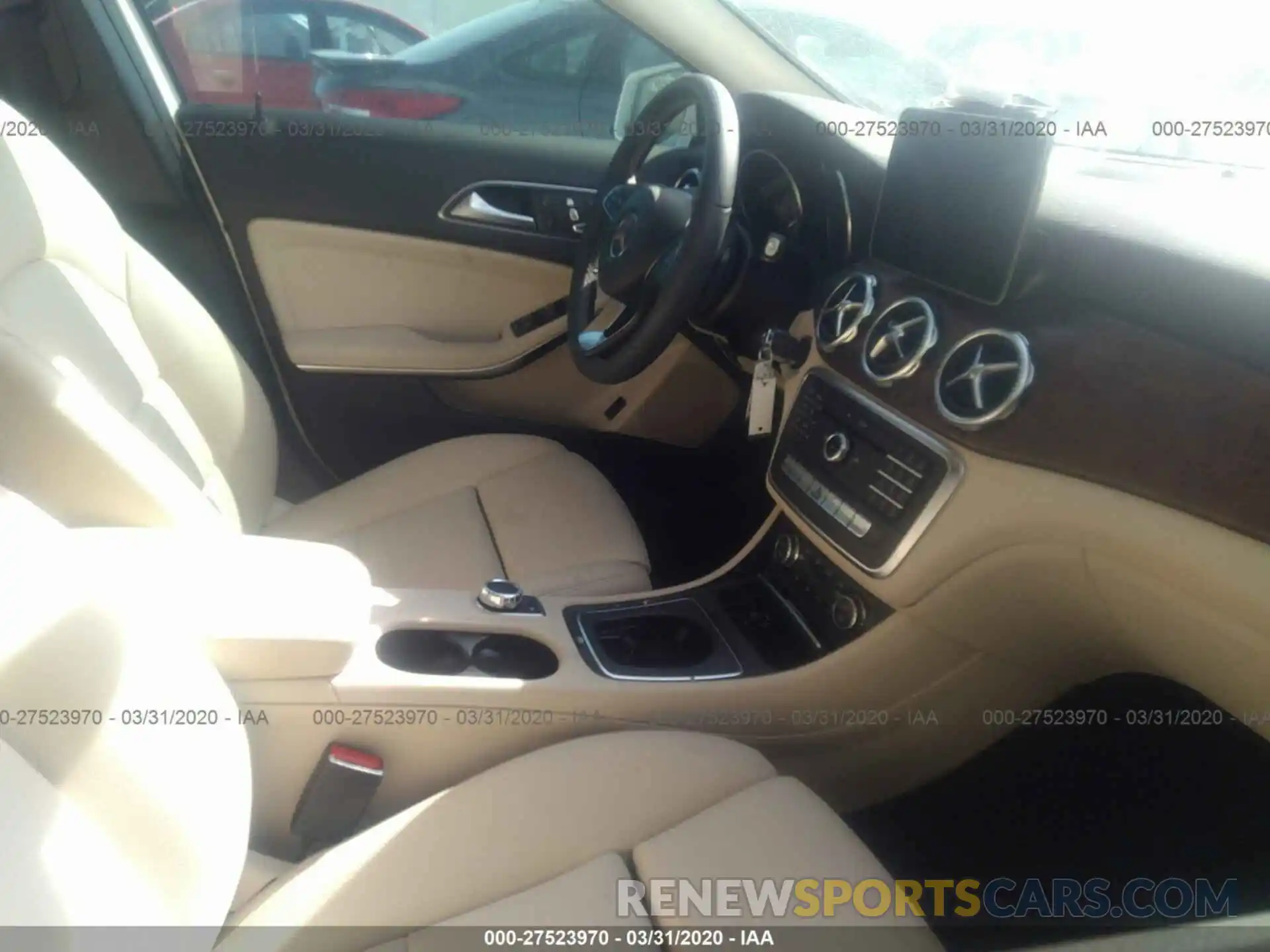 5 Photograph of a damaged car WDCTG4EB7KU016437 MERCEDES-BENZ GLA 2019