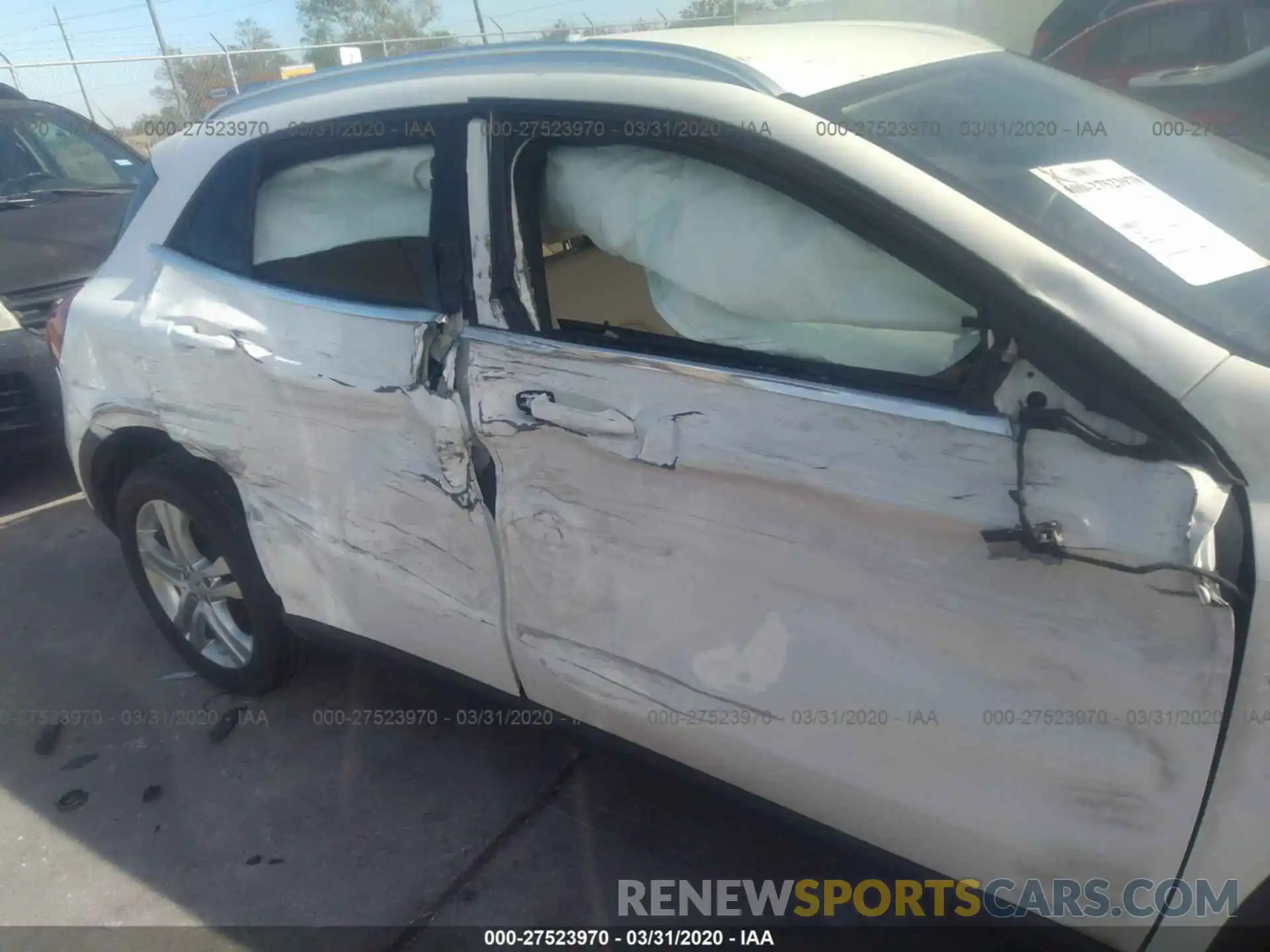 6 Photograph of a damaged car WDCTG4EB7KU016437 MERCEDES-BENZ GLA 2019