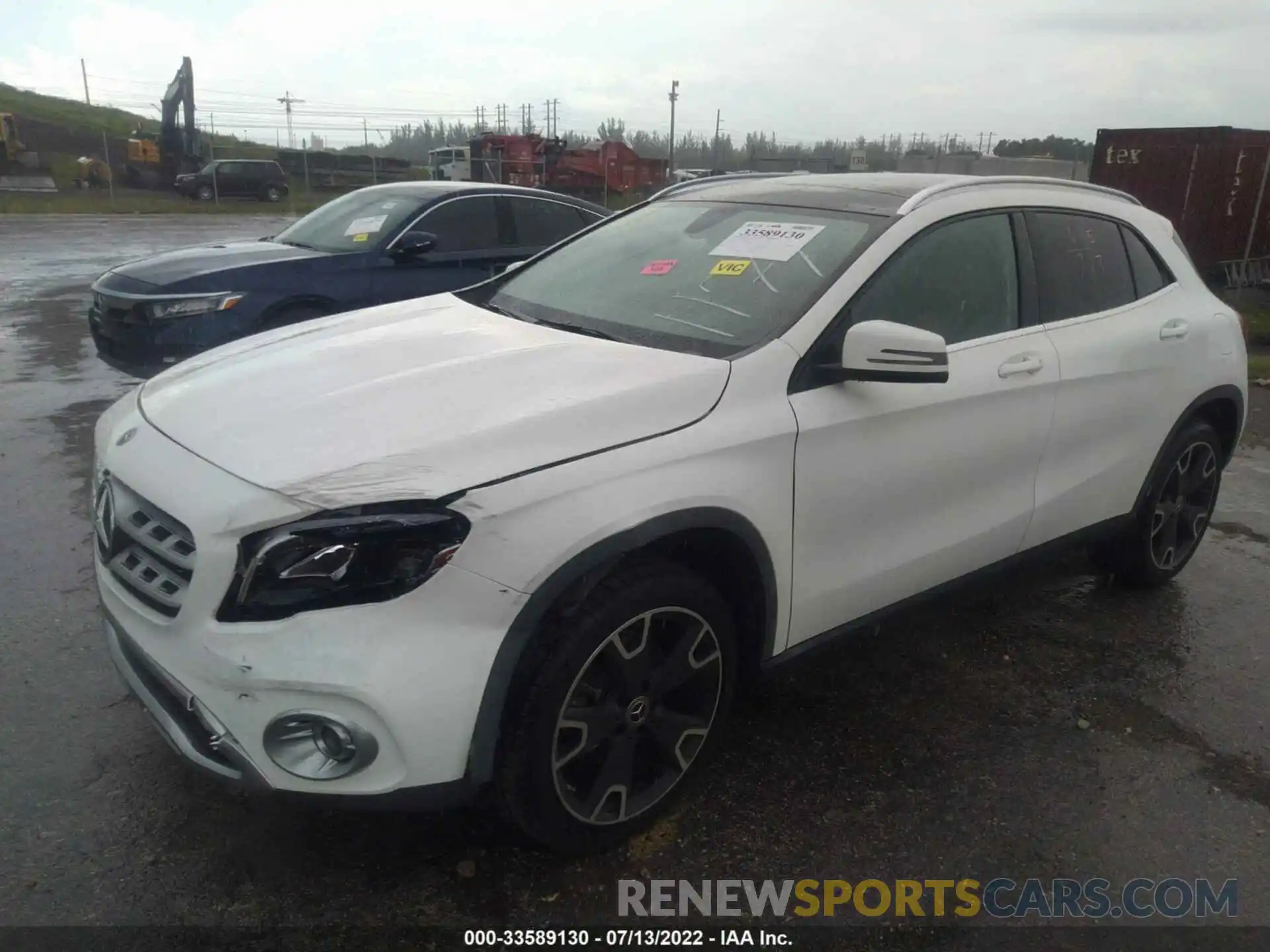 2 Photograph of a damaged car WDCTG4EB8KU001171 MERCEDES-BENZ GLA 2019