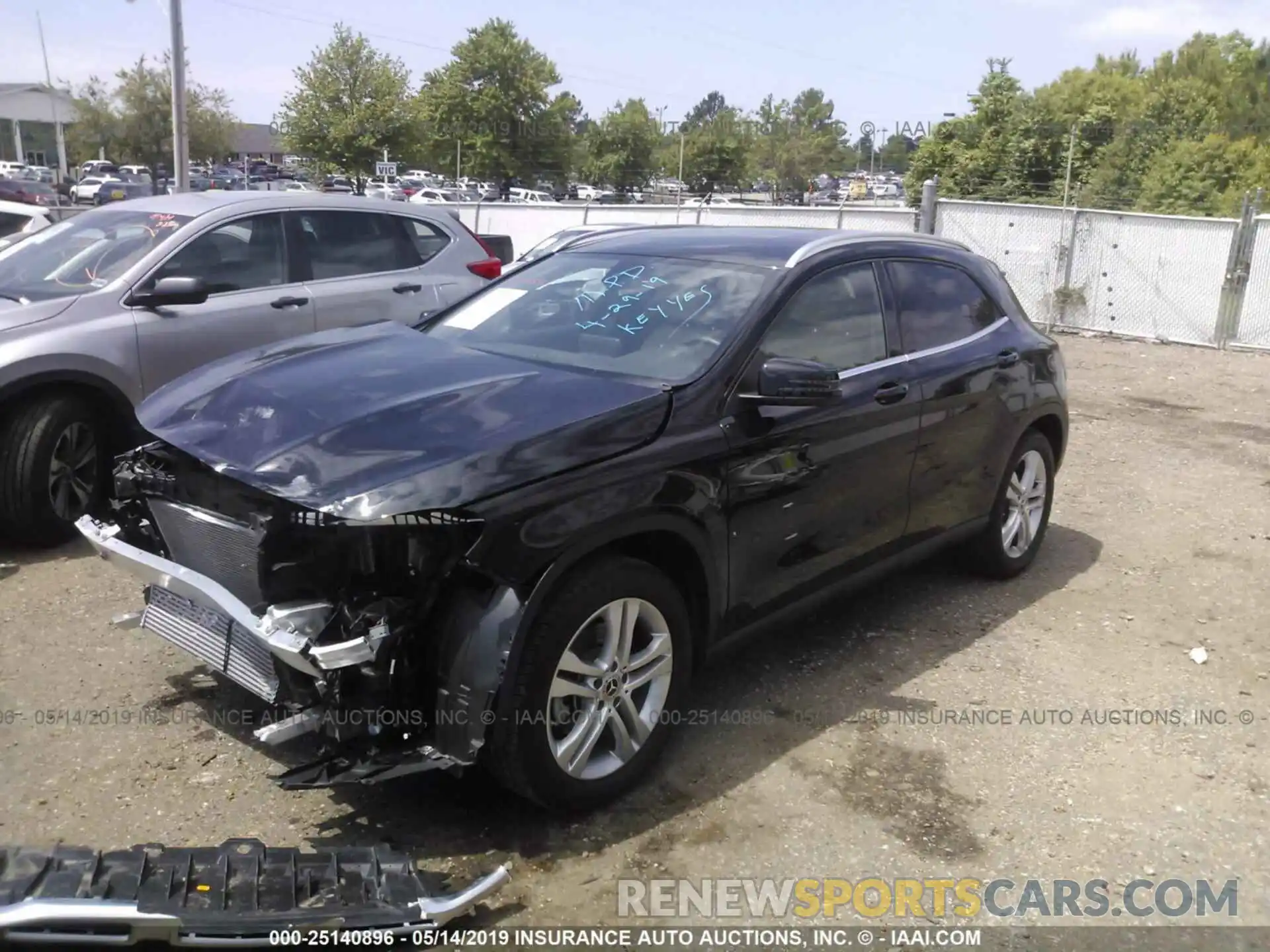 2 Photograph of a damaged car WDCTG4EB8KU002076 MERCEDES-BENZ GLA 2019