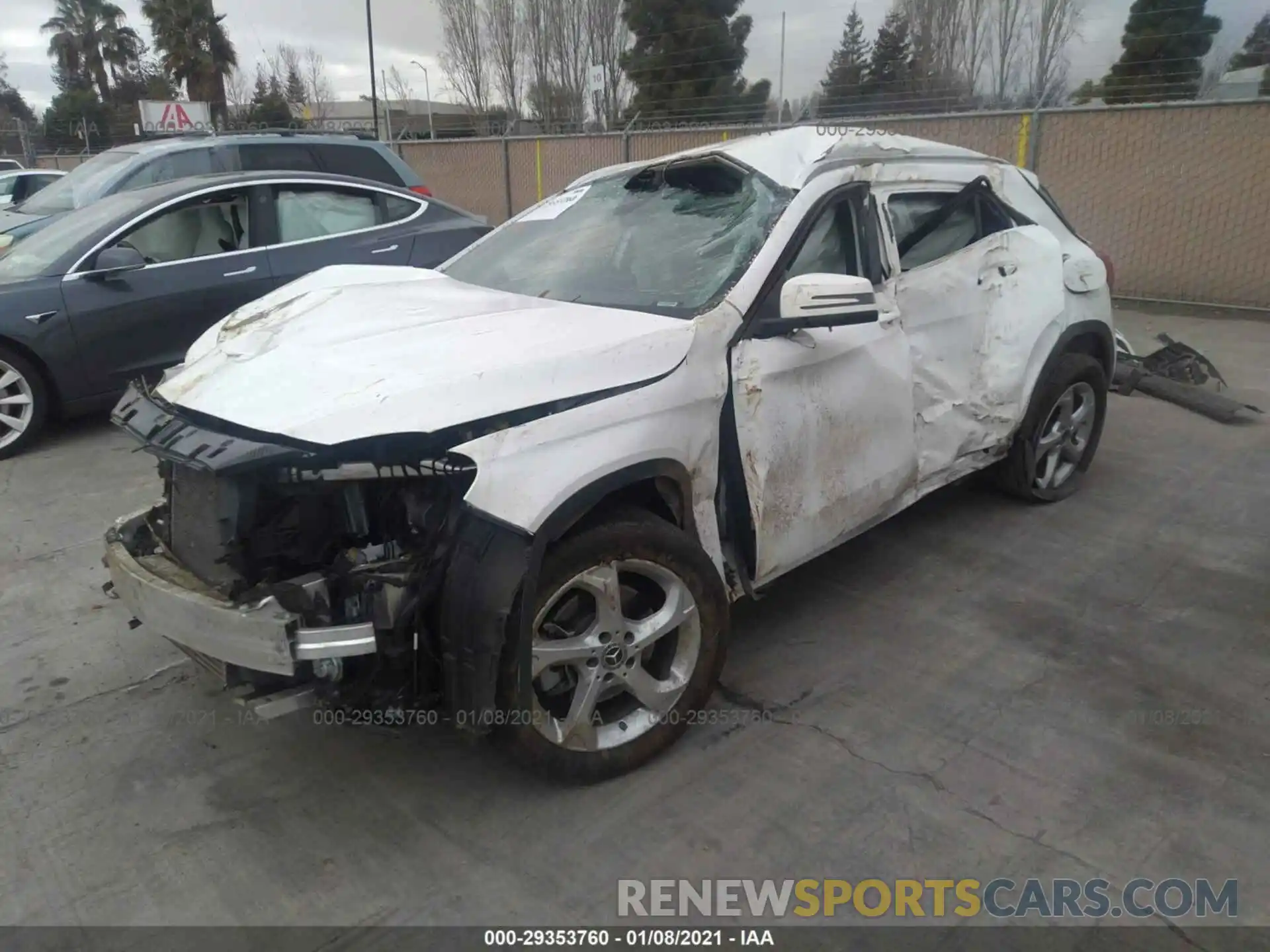 2 Photograph of a damaged car WDCTG4EB8KU002756 MERCEDES-BENZ GLA 2019