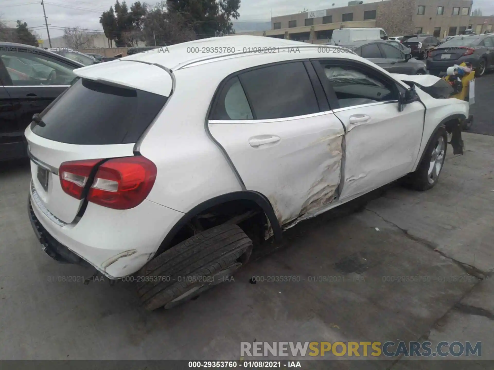 4 Photograph of a damaged car WDCTG4EB8KU002756 MERCEDES-BENZ GLA 2019