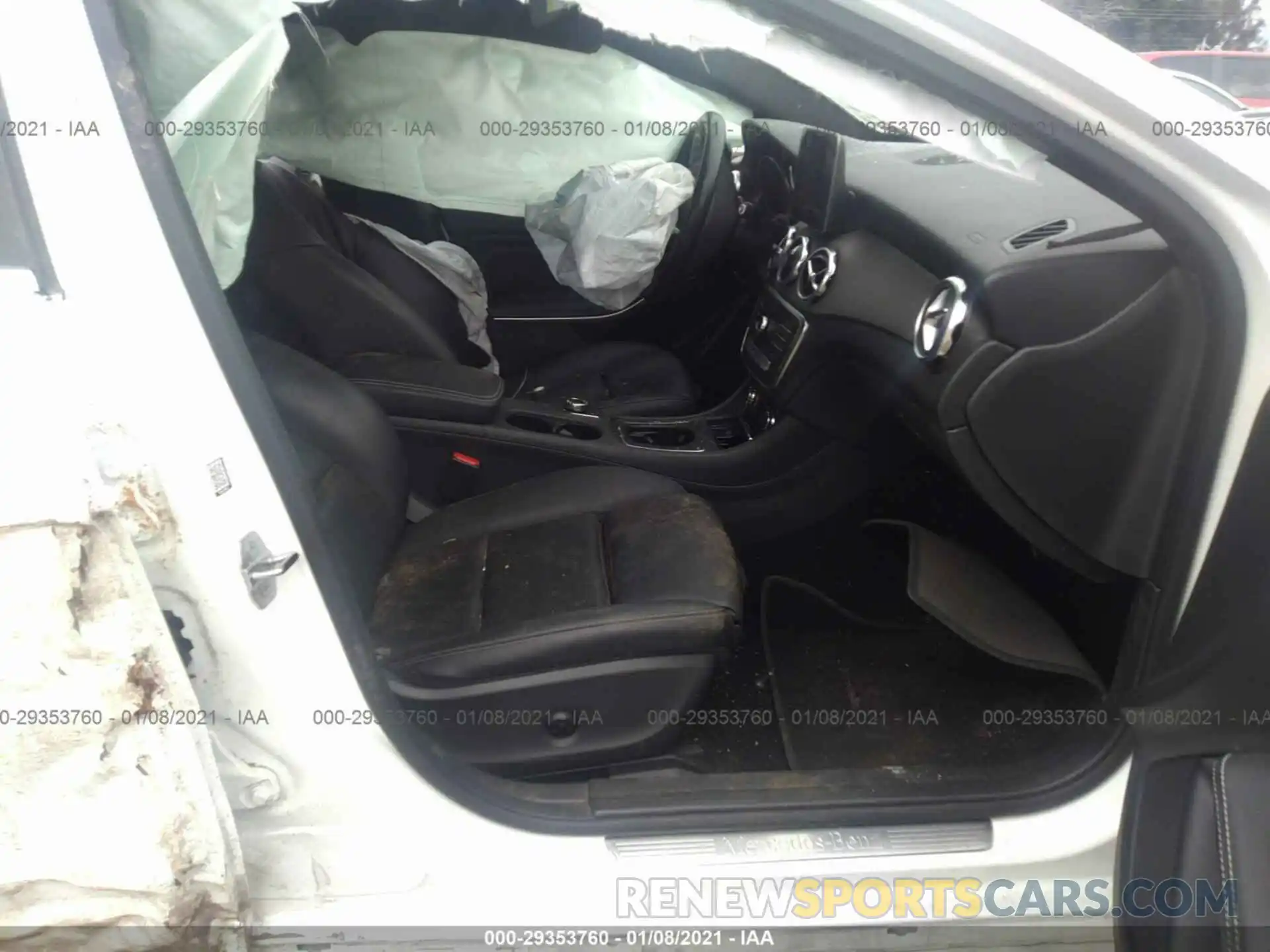 5 Photograph of a damaged car WDCTG4EB8KU002756 MERCEDES-BENZ GLA 2019