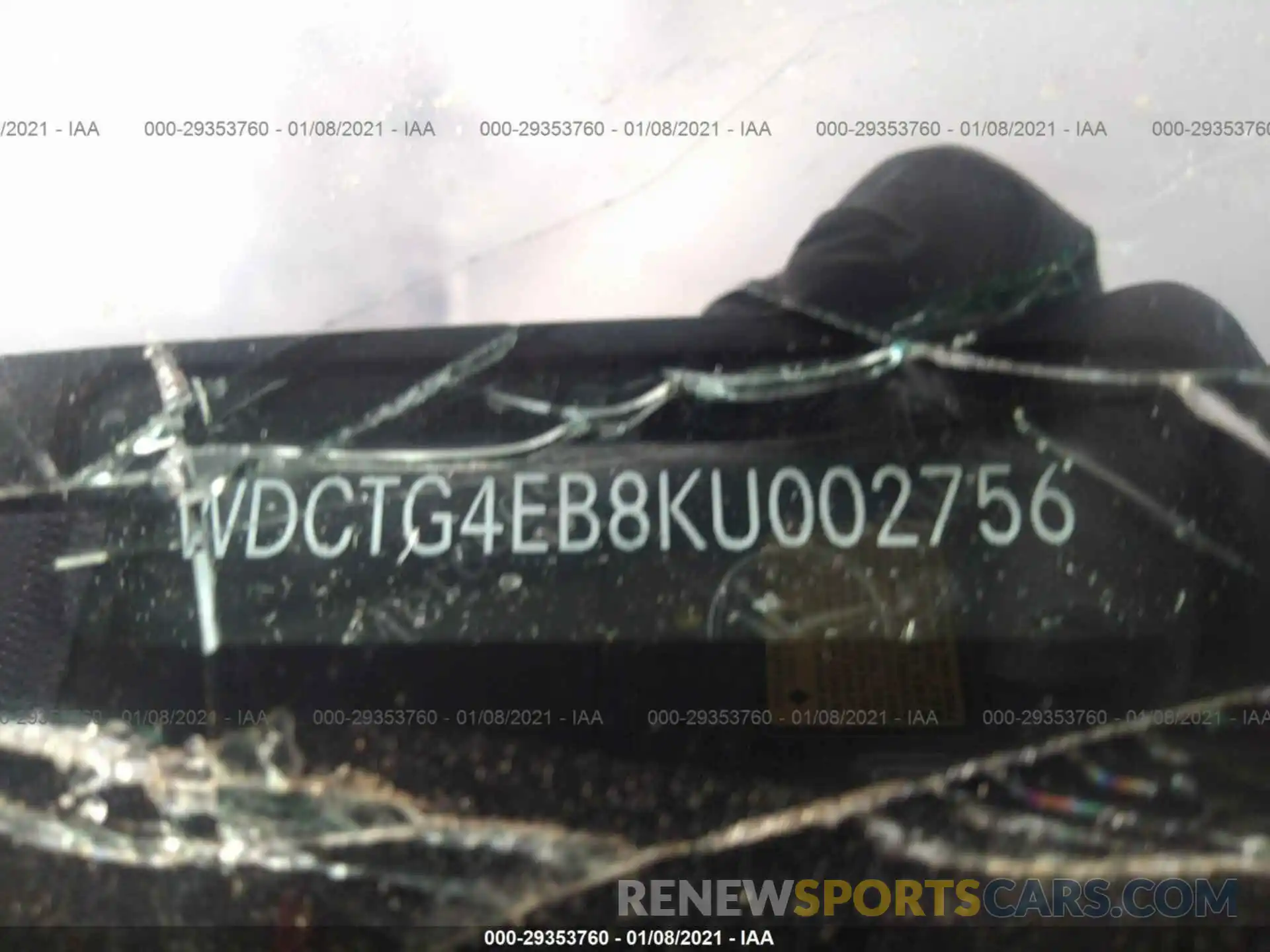 9 Photograph of a damaged car WDCTG4EB8KU002756 MERCEDES-BENZ GLA 2019