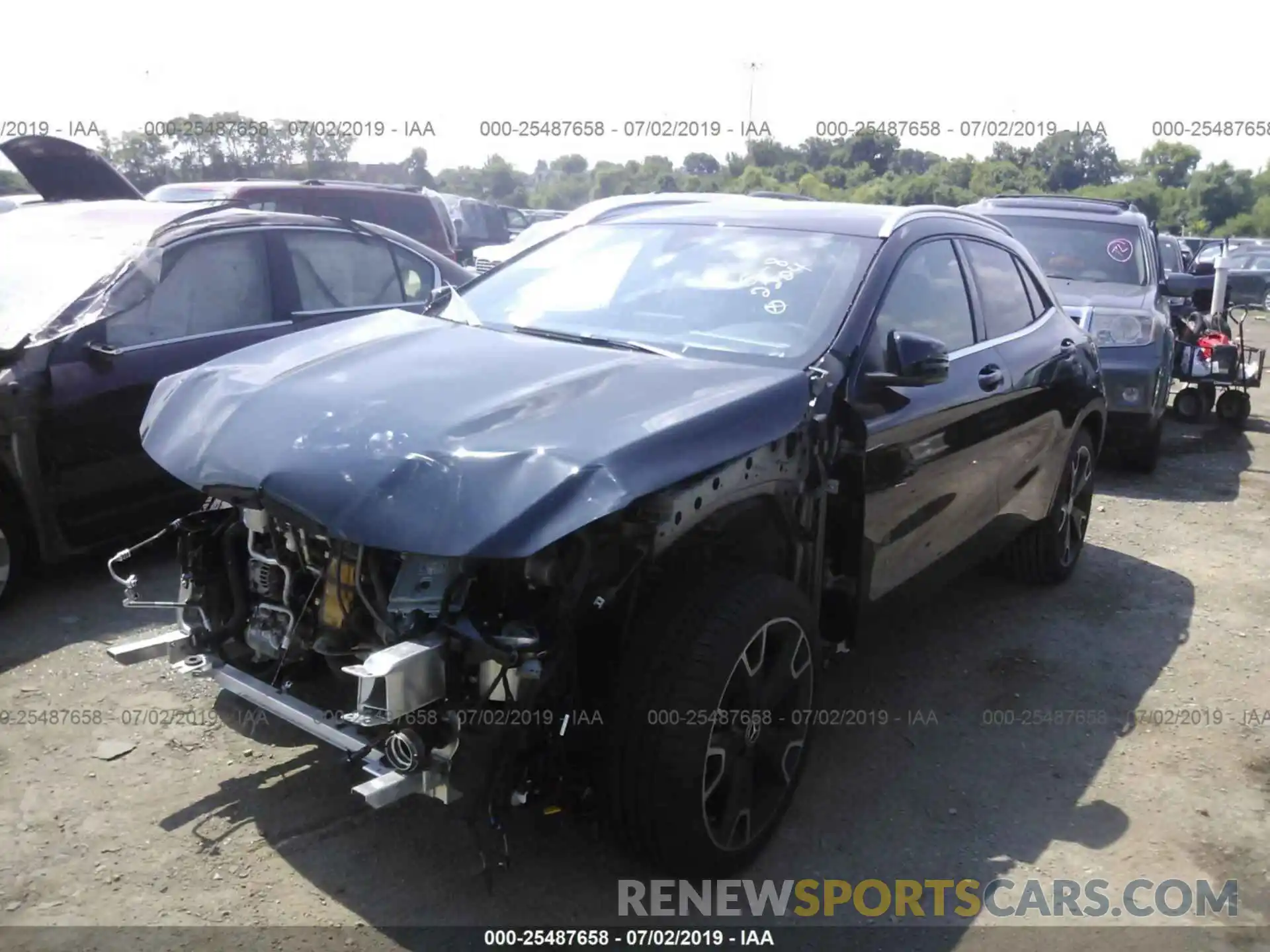 2 Photograph of a damaged car WDCTG4EB8KU012204 MERCEDES-BENZ GLA 2019