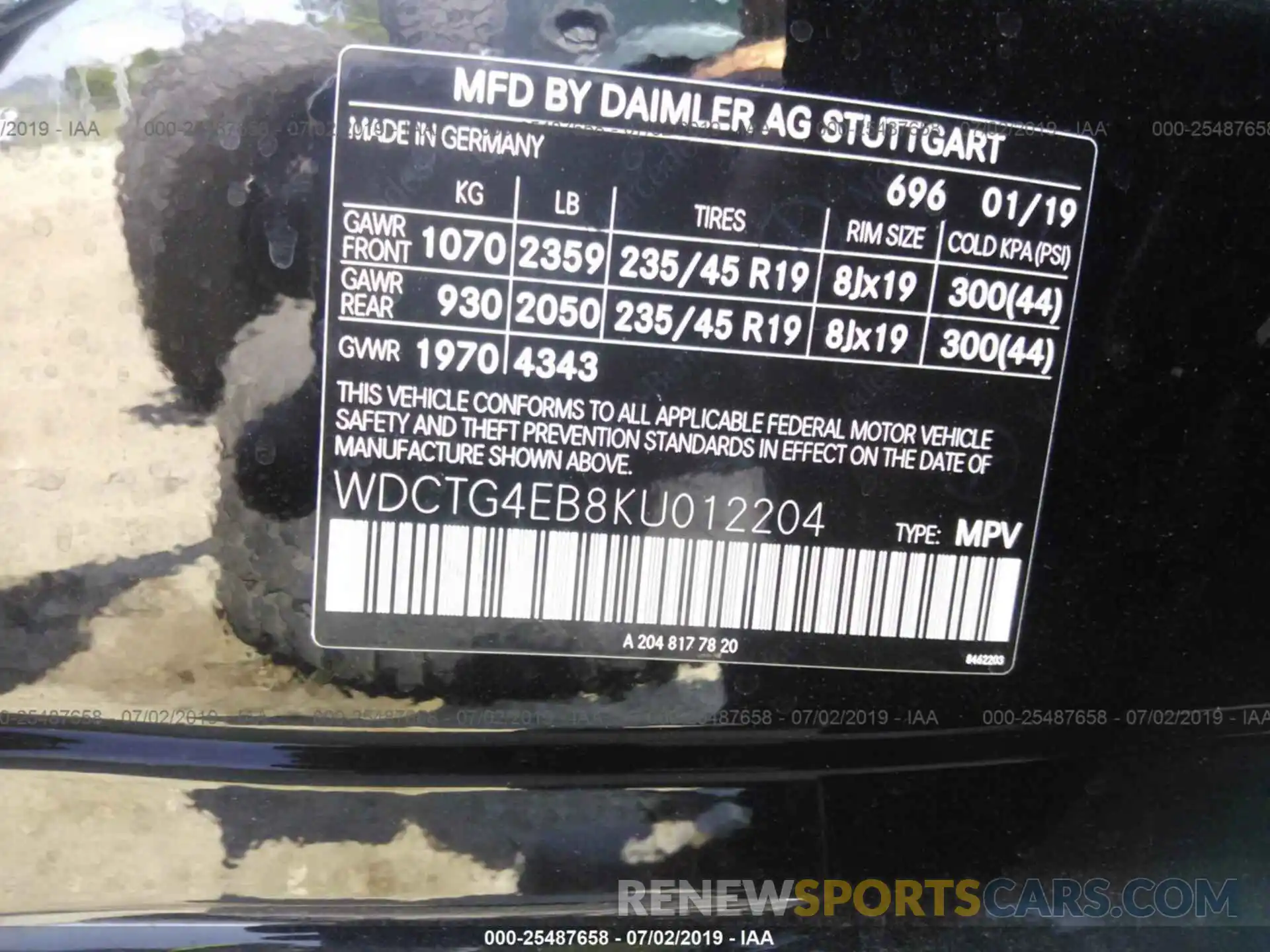 9 Photograph of a damaged car WDCTG4EB8KU012204 MERCEDES-BENZ GLA 2019