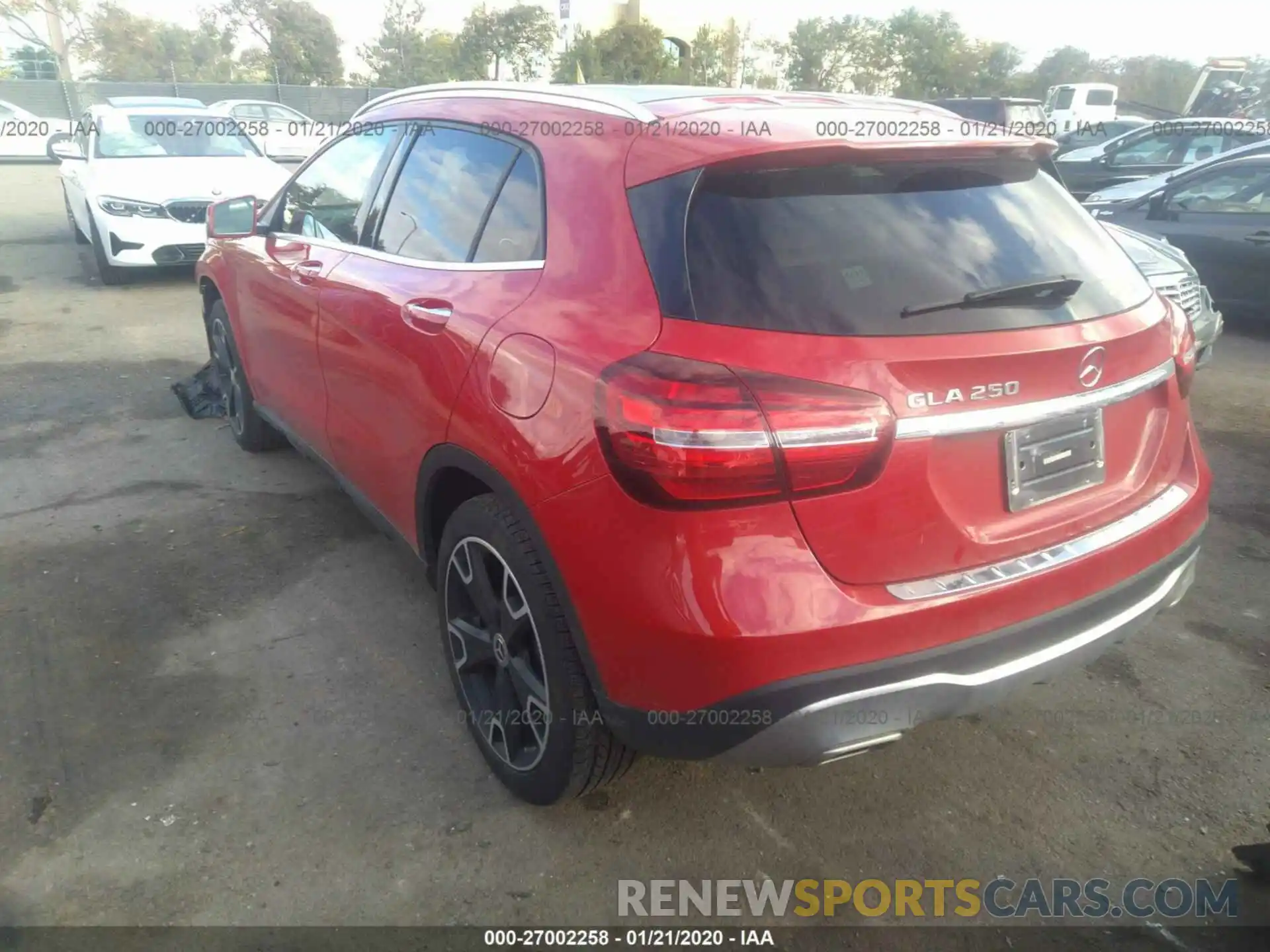 3 Photograph of a damaged car WDCTG4EB9KJ579037 MERCEDES-BENZ GLA 2019