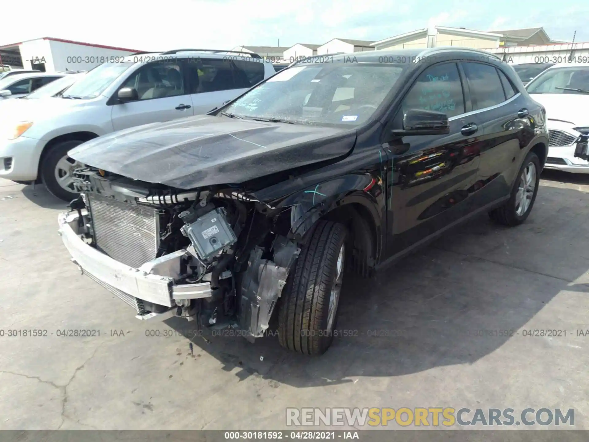 2 Photograph of a damaged car WDCTG4EB9KJ627250 MERCEDES-BENZ GLA 2019