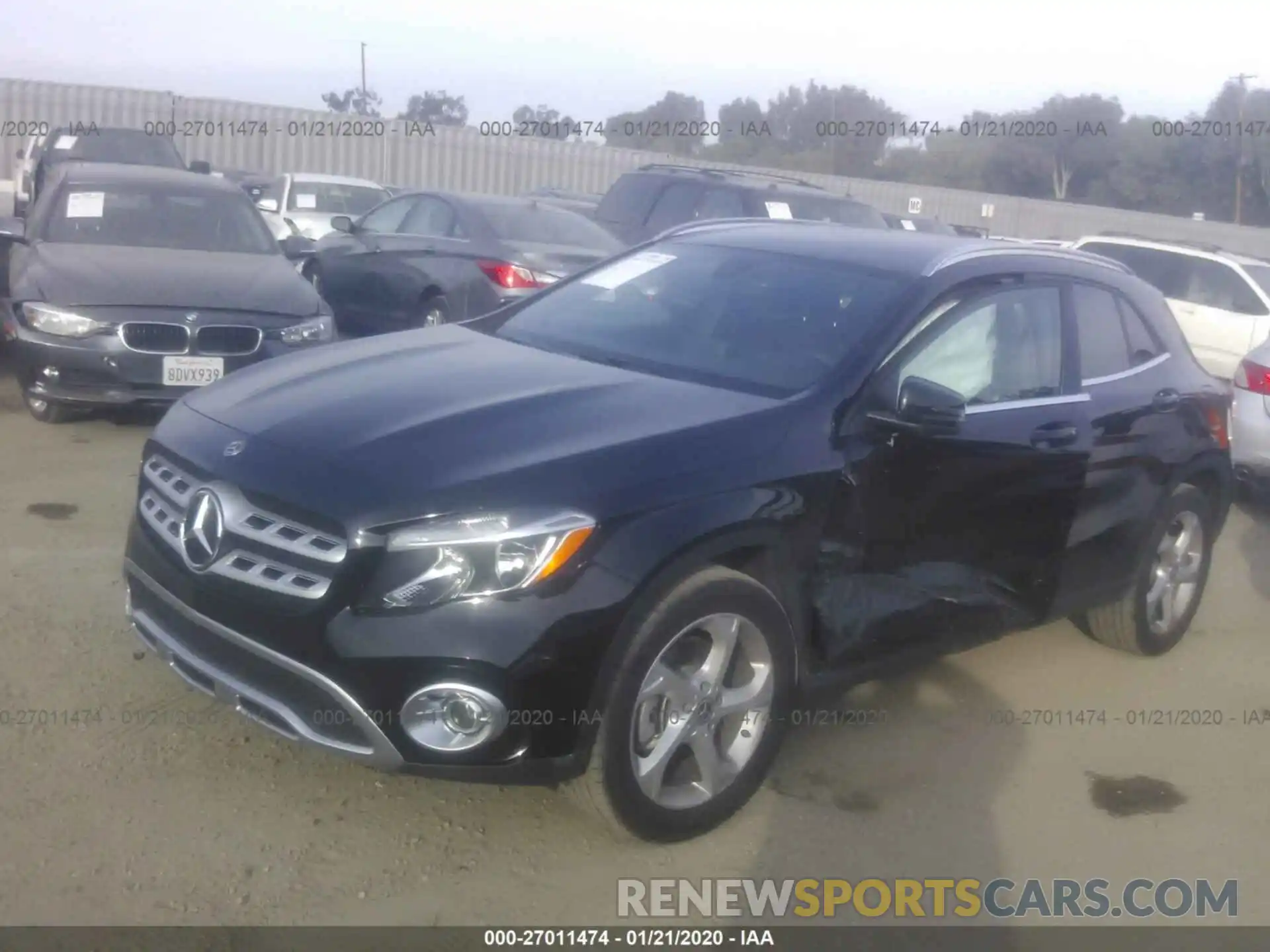 2 Photograph of a damaged car WDCTG4EB9KU000806 MERCEDES-BENZ GLA 2019