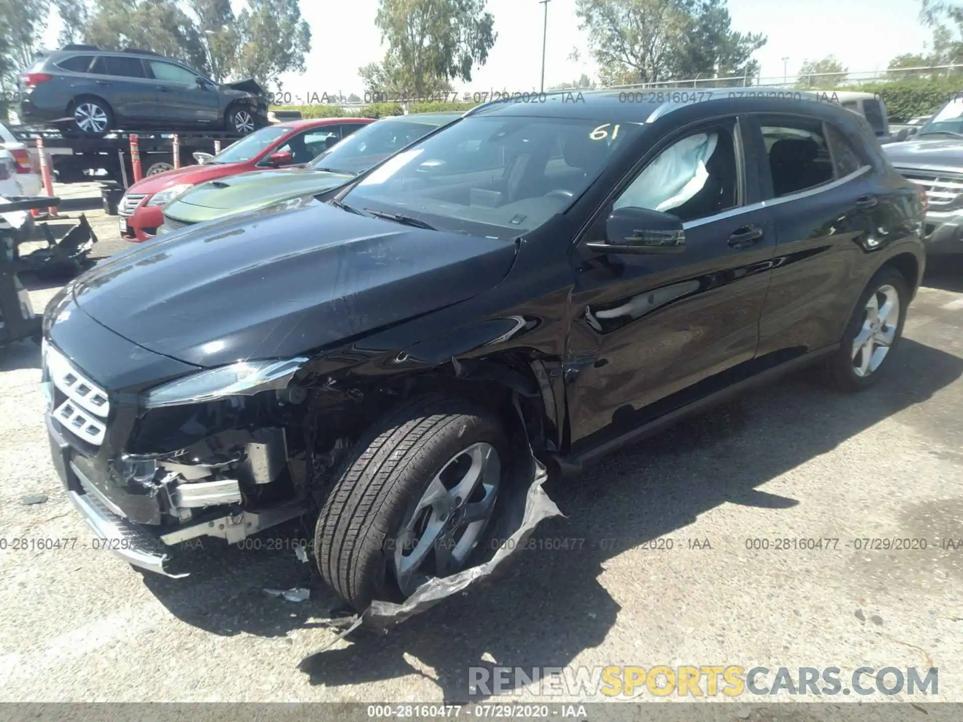 2 Photograph of a damaged car WDCTG4EB9KU009098 MERCEDES-BENZ GLA 2019