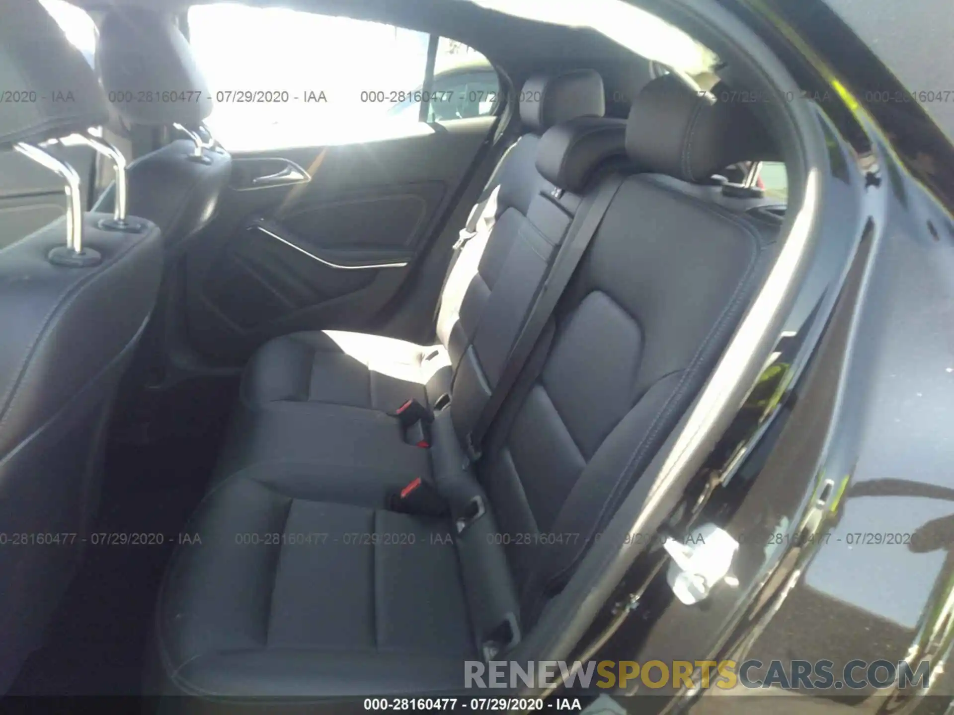 8 Photograph of a damaged car WDCTG4EB9KU009098 MERCEDES-BENZ GLA 2019