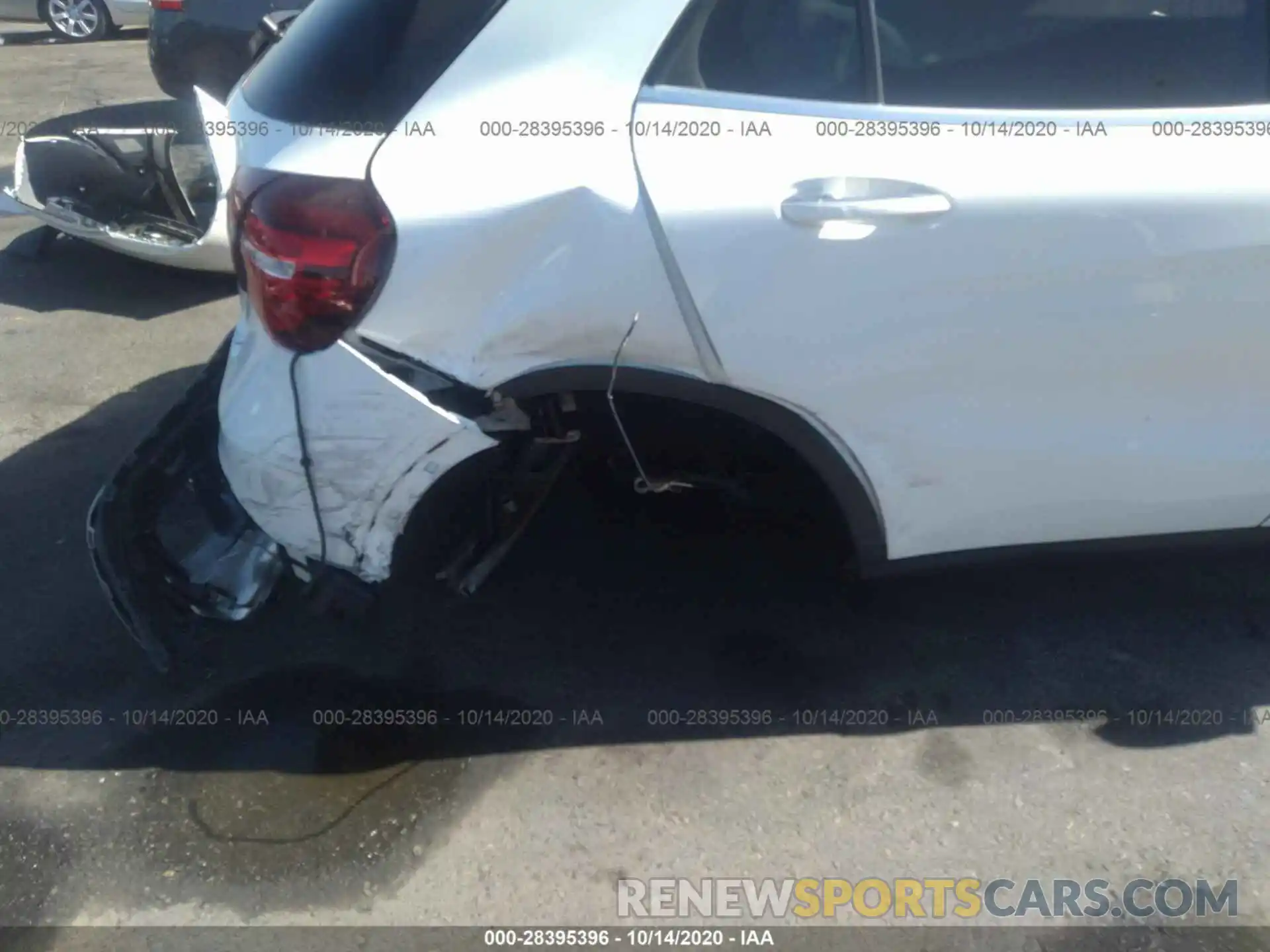 6 Photograph of a damaged car WDCTG4EB9KU009621 MERCEDES-BENZ GLA 2019