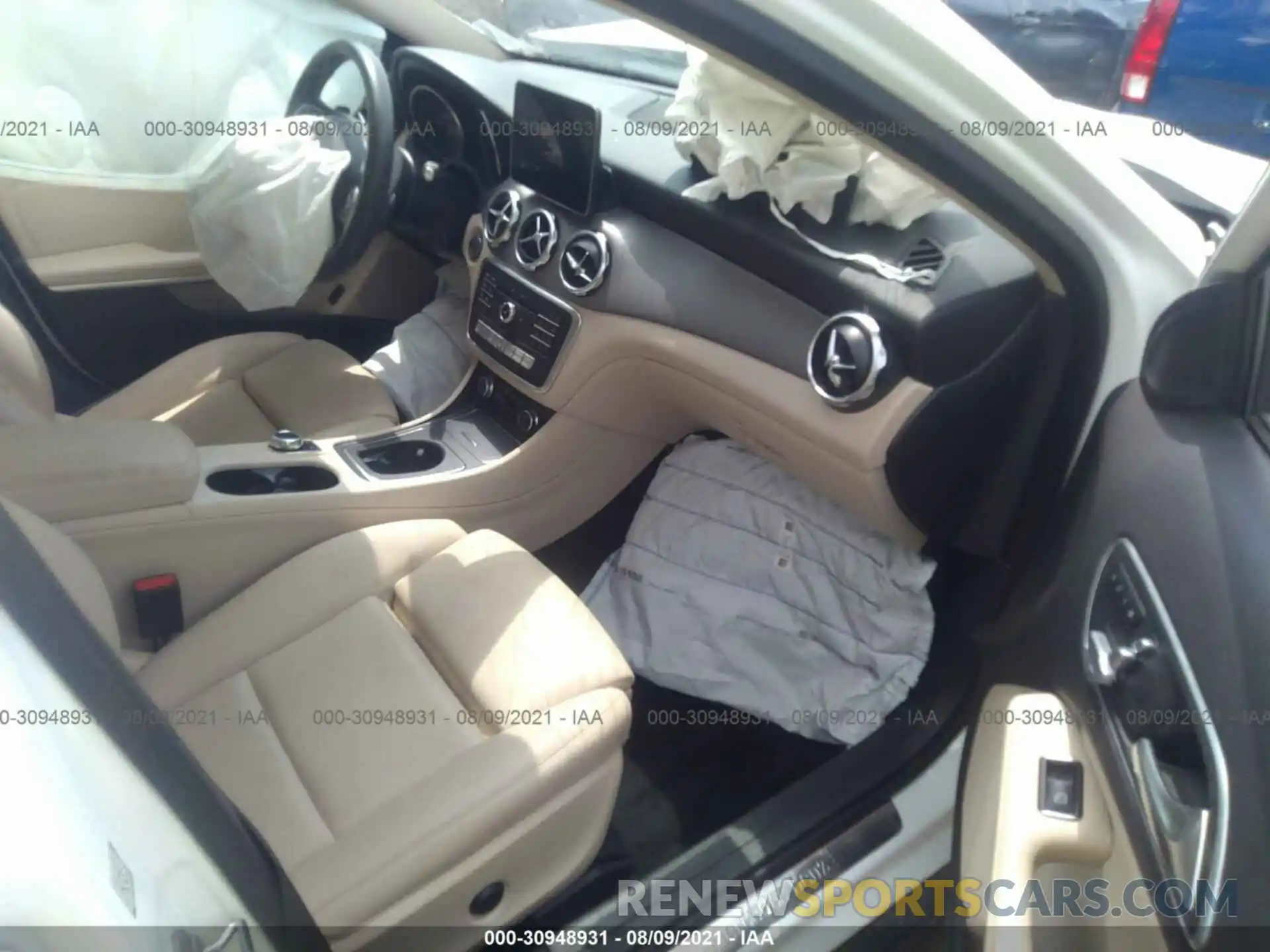 5 Photograph of a damaged car WDCTG4EBXKJ548881 MERCEDES-BENZ GLA 2019