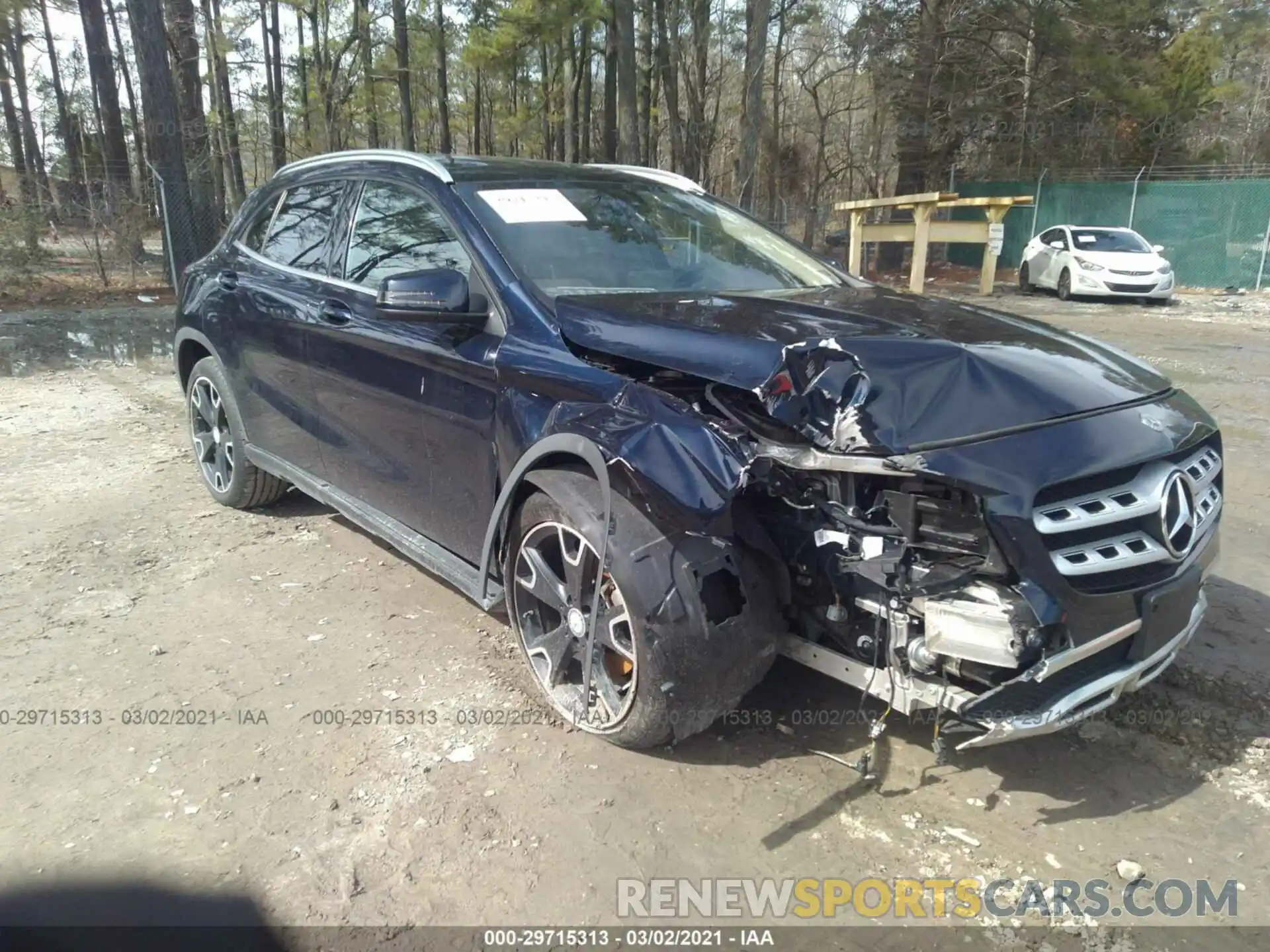 1 Photograph of a damaged car WDCTG4EBXKJ549402 MERCEDES-BENZ GLA 2019