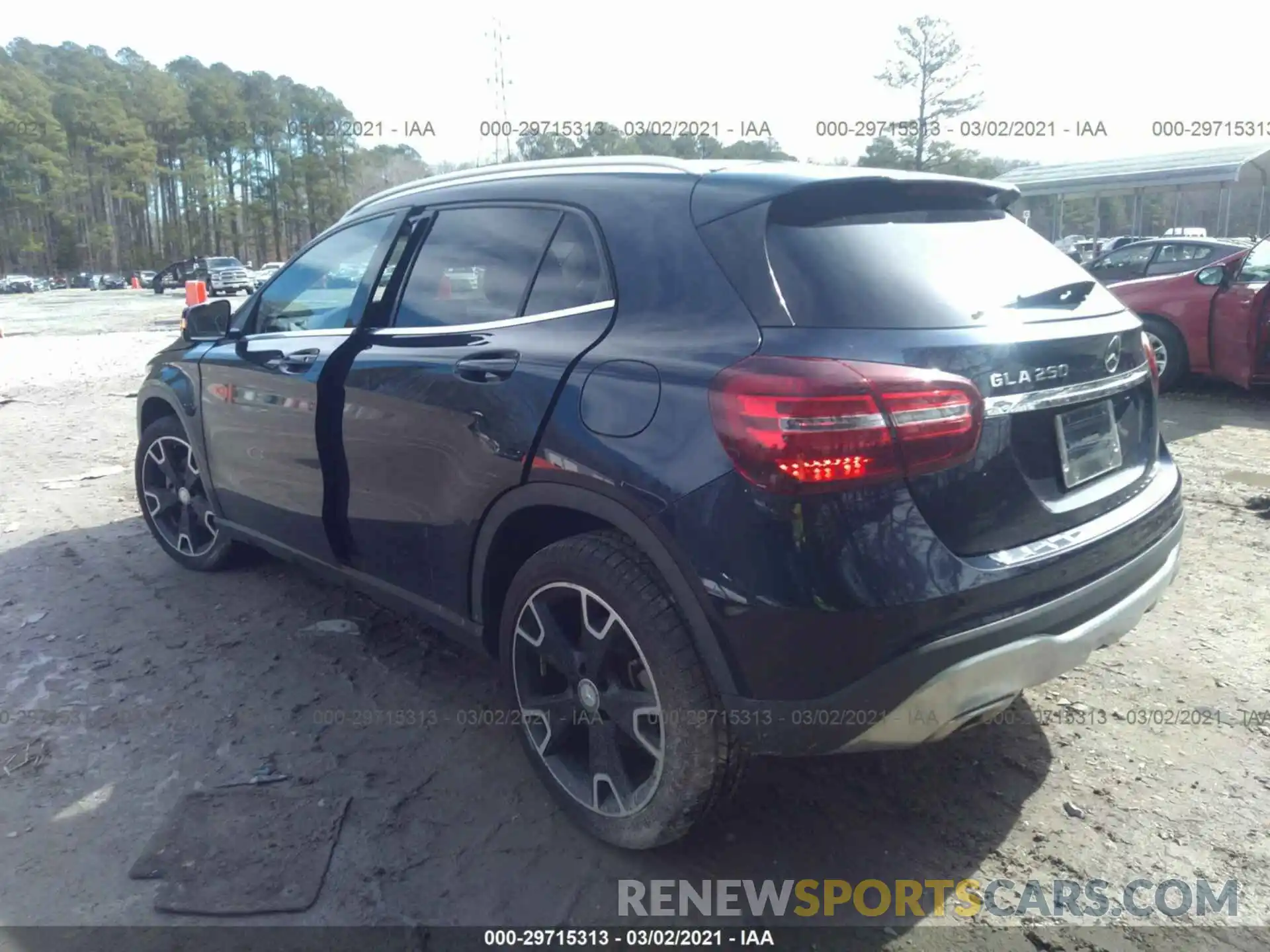 3 Photograph of a damaged car WDCTG4EBXKJ549402 MERCEDES-BENZ GLA 2019