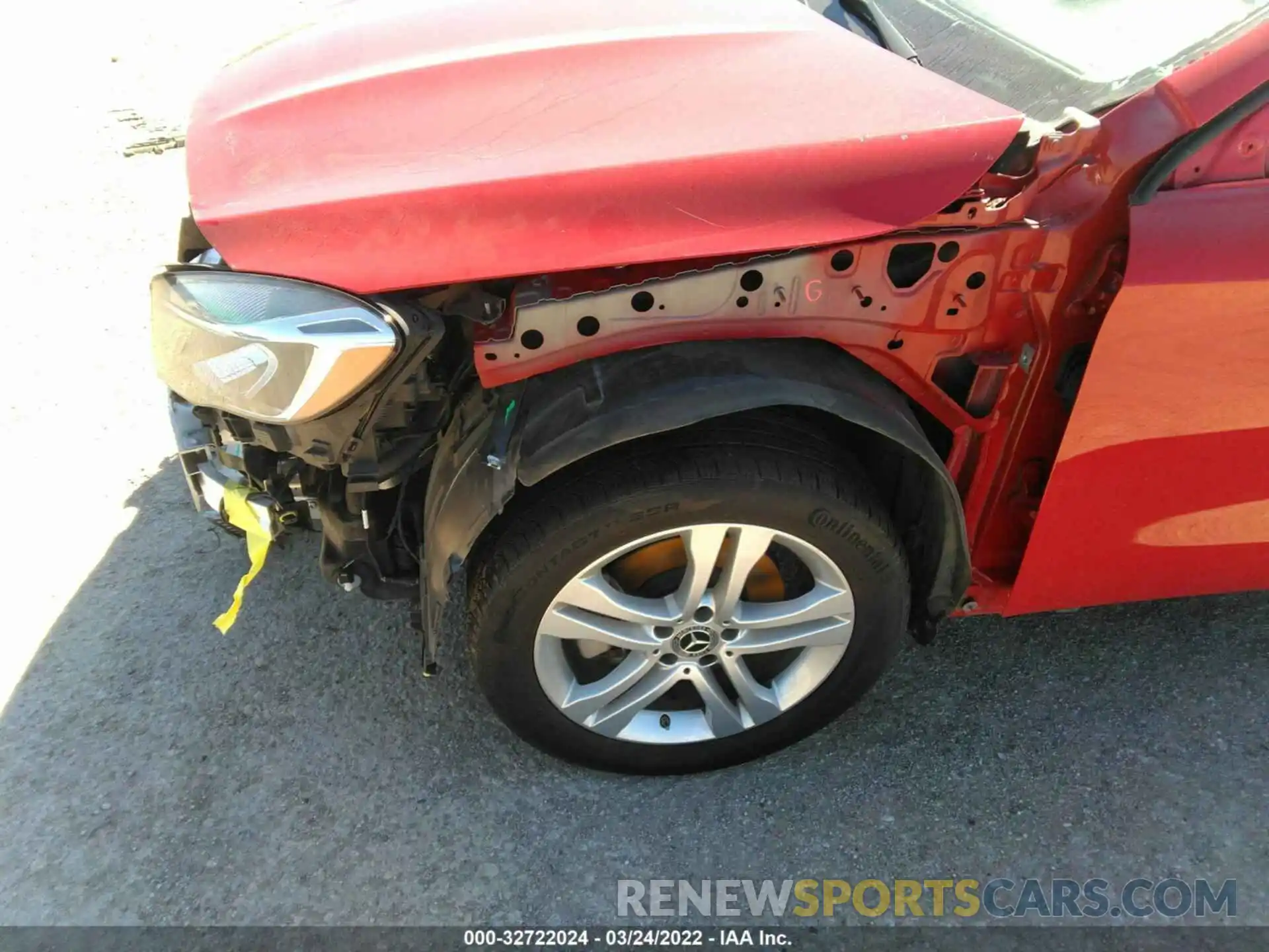 12 Photograph of a damaged car WDCTG4EBXKJ615138 MERCEDES-BENZ GLA 2019