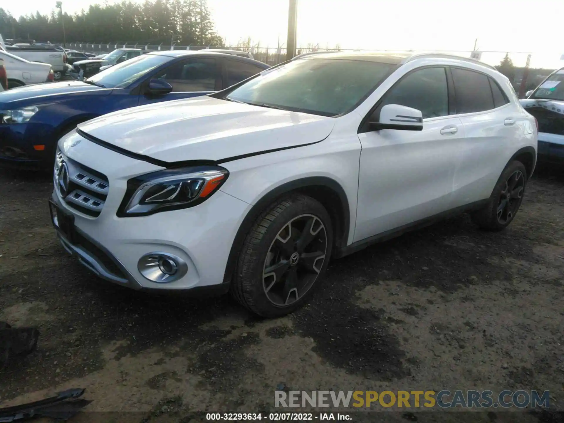 2 Photograph of a damaged car WDCTG4GB0KJ552855 MERCEDES-BENZ GLA 2019