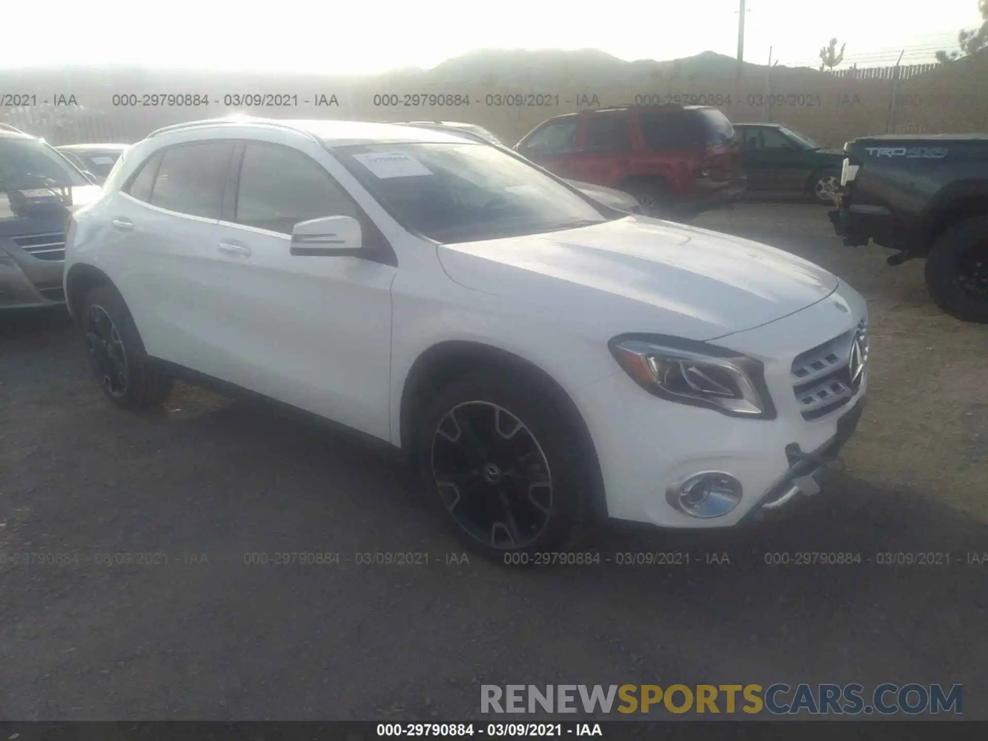 1 Photograph of a damaged car WDCTG4GB0KU003090 MERCEDES-BENZ GLA 2019