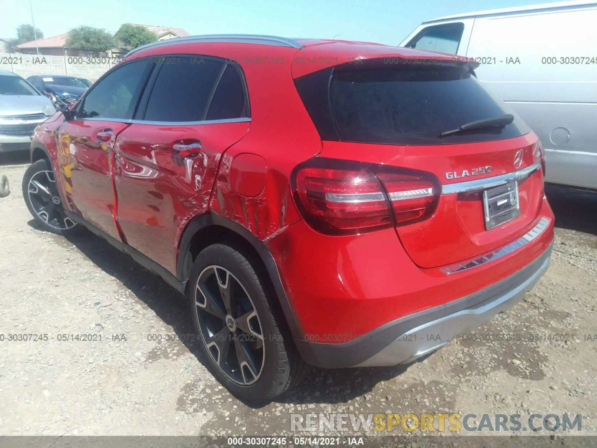 3 Photograph of a damaged car WDCTG4GB0KU019211 MERCEDES-BENZ GLA 2019