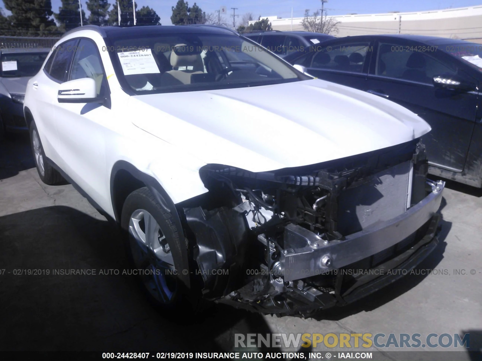 1 Photograph of a damaged car WDCTG4GB1KU002739 MERCEDES-BENZ GLA 2019