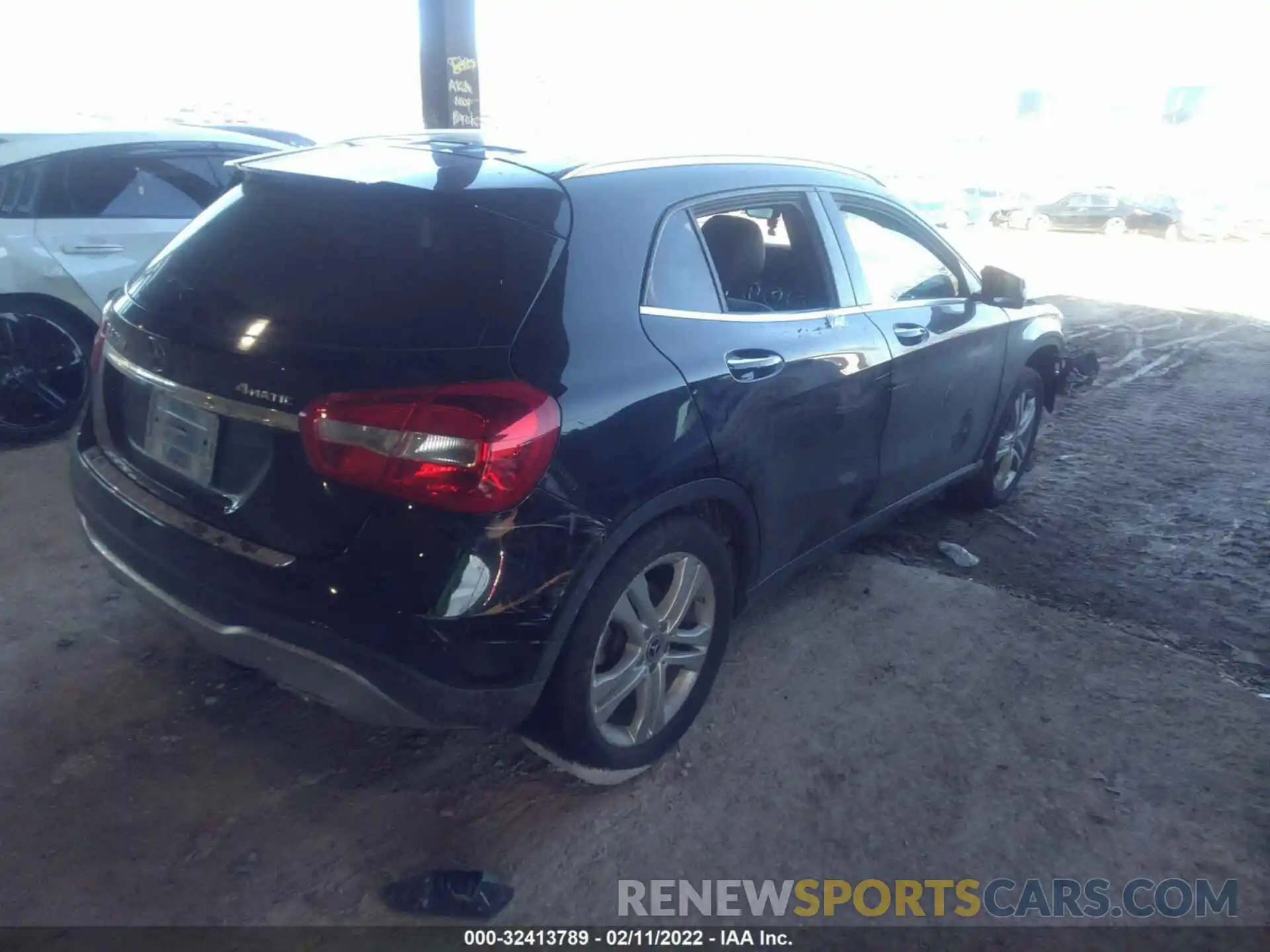 4 Photograph of a damaged car WDCTG4GB1KU016141 MERCEDES-BENZ GLA 2019