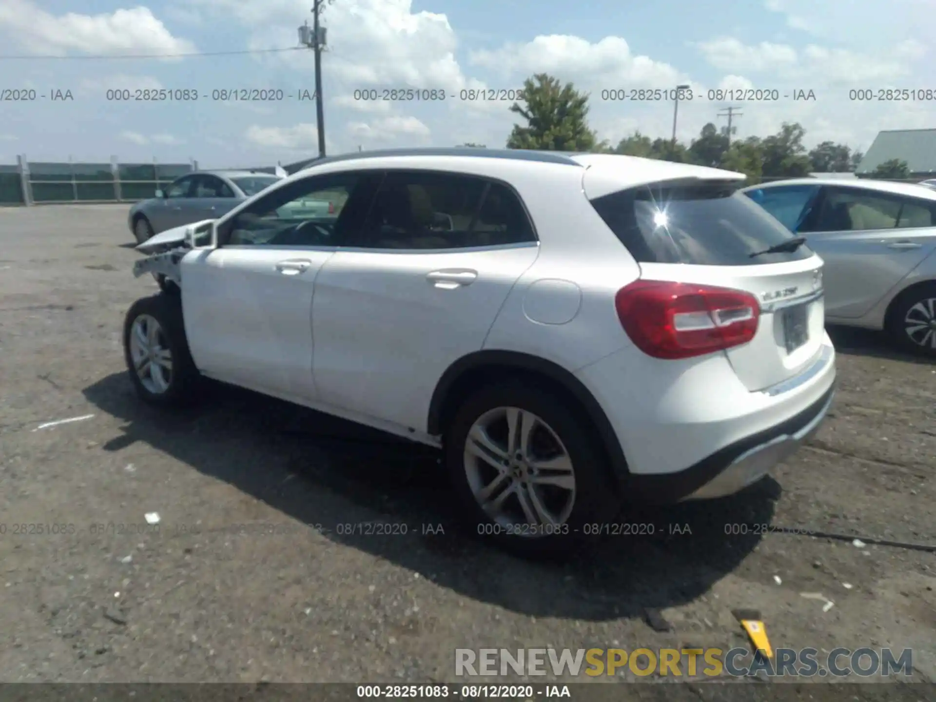 3 Photograph of a damaged car WDCTG4GB2KU003088 MERCEDES-BENZ GLA 2019