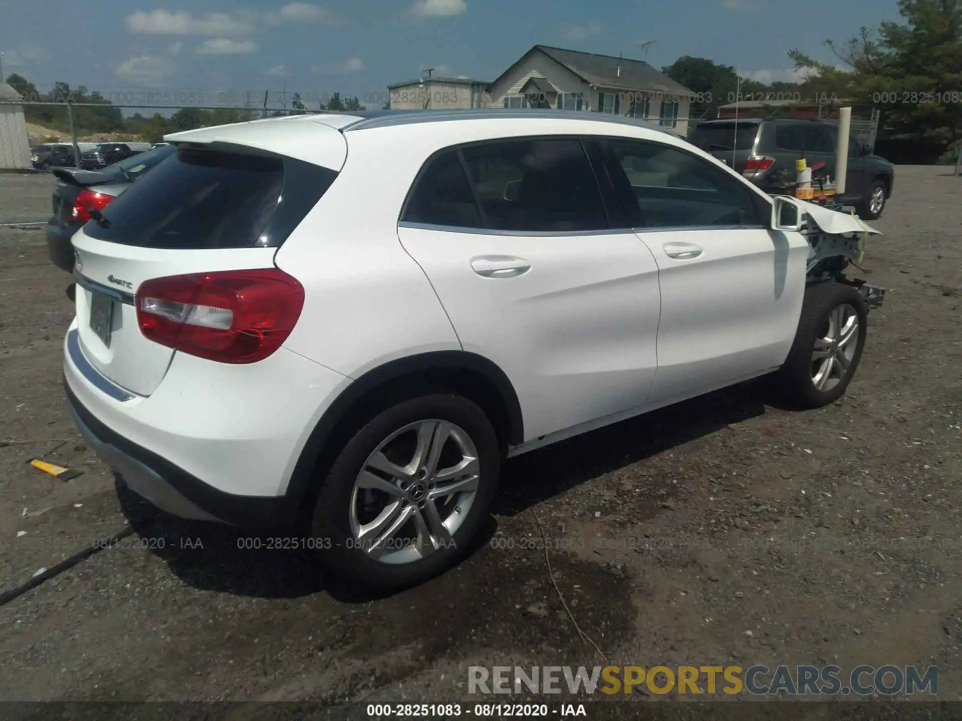 4 Photograph of a damaged car WDCTG4GB2KU003088 MERCEDES-BENZ GLA 2019