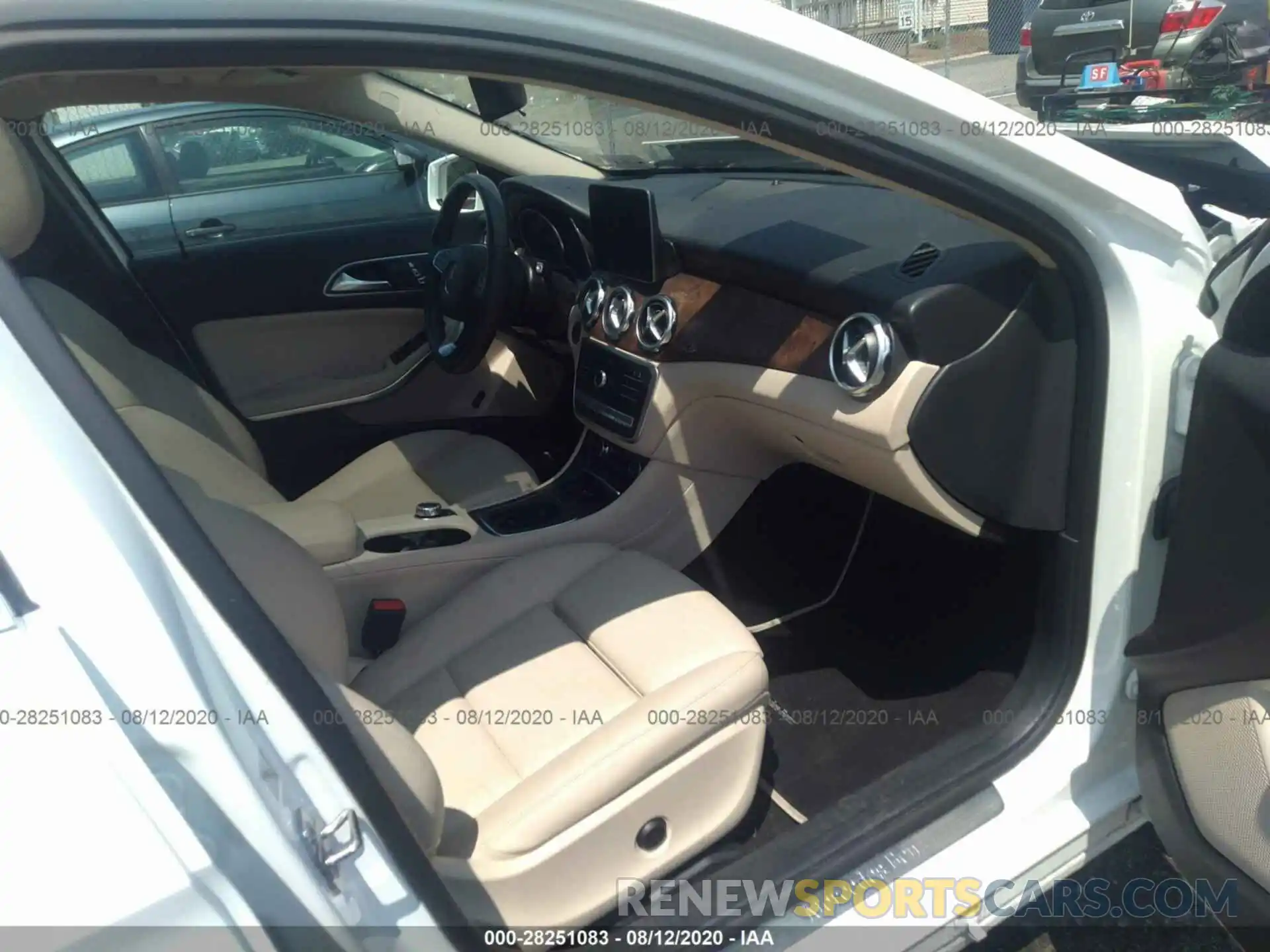 5 Photograph of a damaged car WDCTG4GB2KU003088 MERCEDES-BENZ GLA 2019