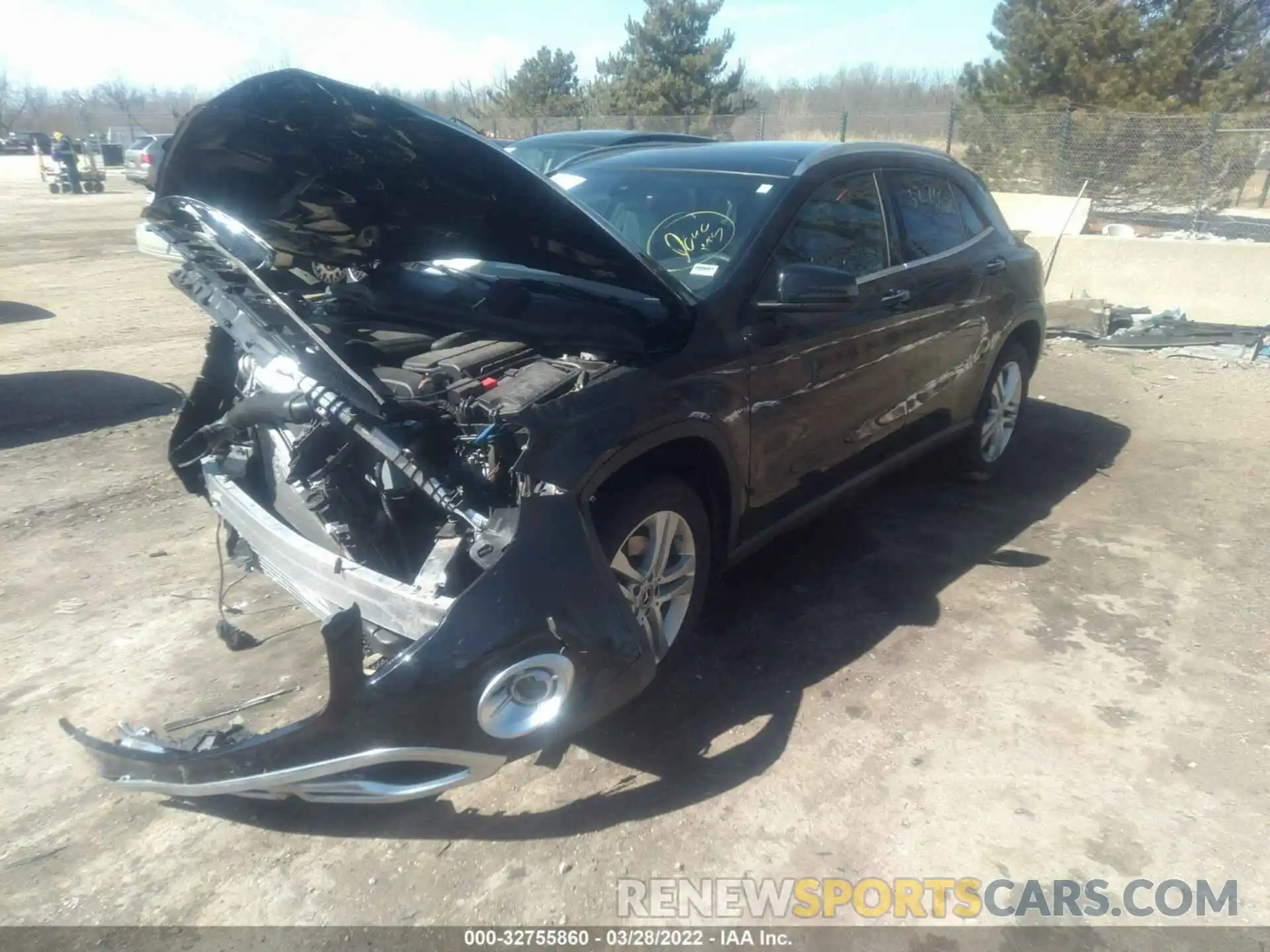 2 Photograph of a damaged car WDCTG4GB3KJ547410 MERCEDES-BENZ GLA 2019