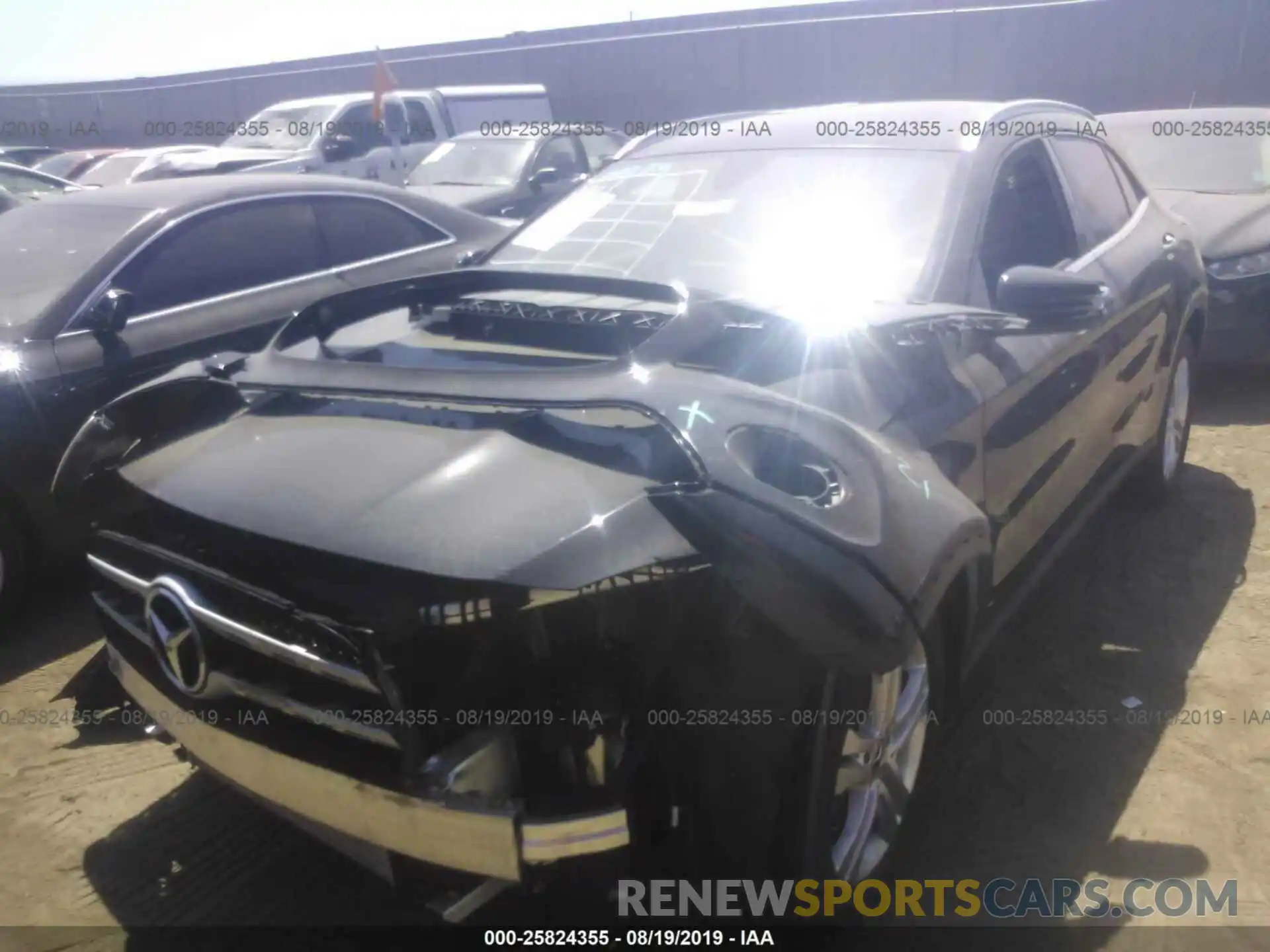 2 Photograph of a damaged car WDCTG4GB3KJ577278 MERCEDES-BENZ GLA 2019