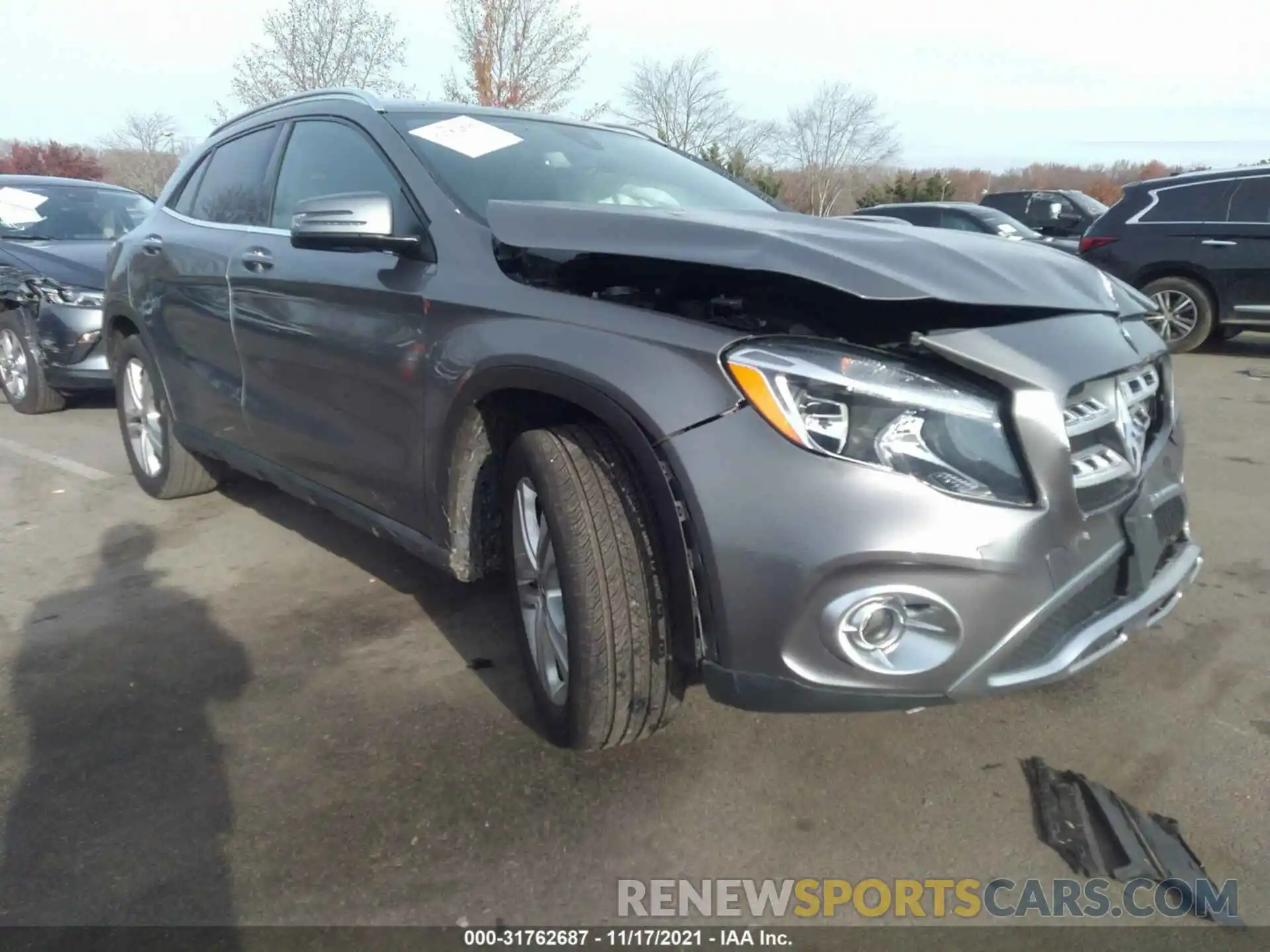 1 Photograph of a damaged car WDCTG4GB3KJ580696 MERCEDES-BENZ GLA 2019