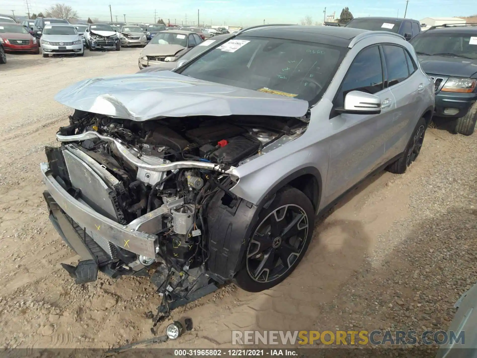 2 Photograph of a damaged car WDCTG4GB3KJ613910 MERCEDES-BENZ GLA 2019