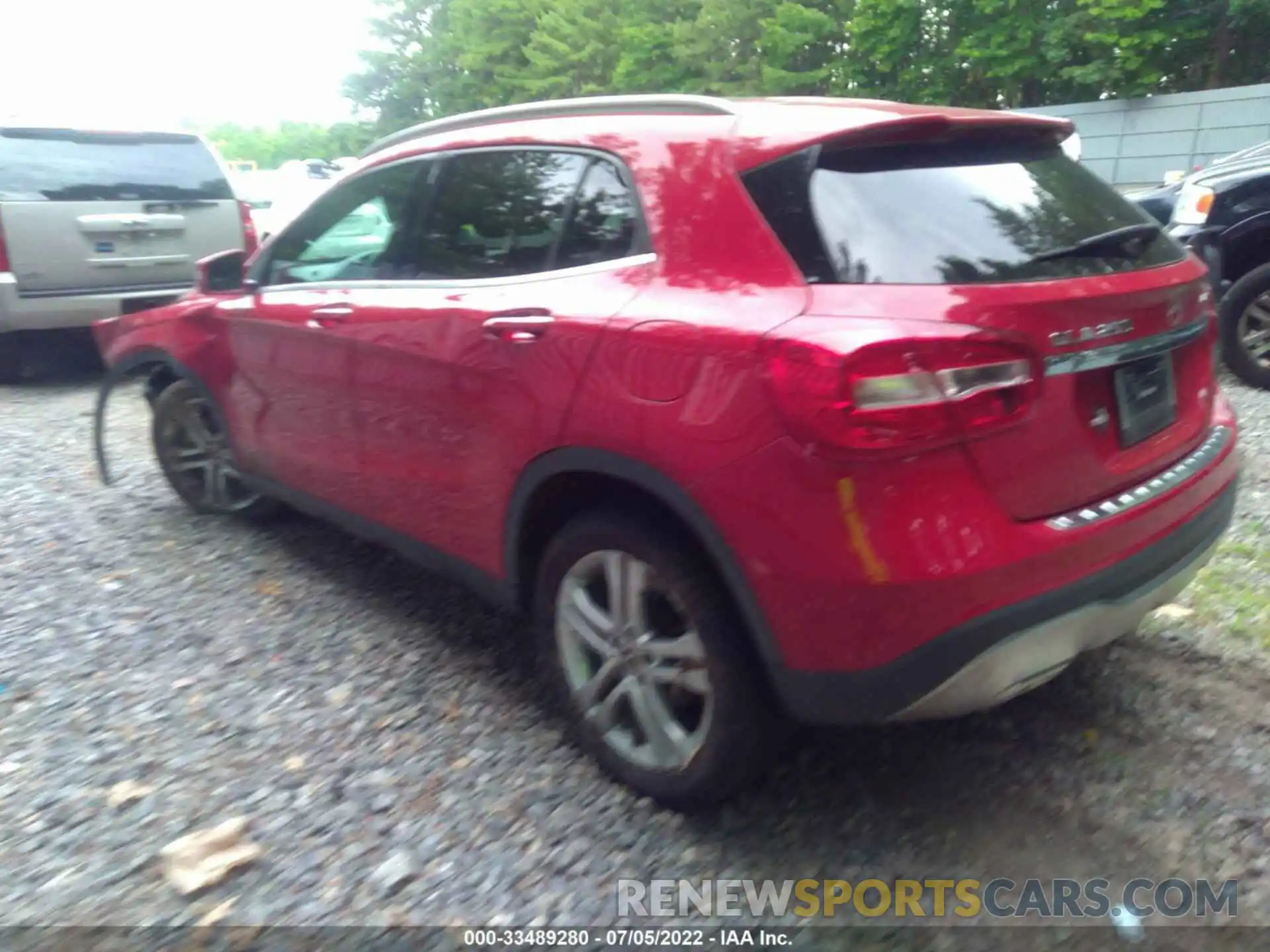 3 Photograph of a damaged car WDCTG4GB3KU005805 MERCEDES-BENZ GLA 2019