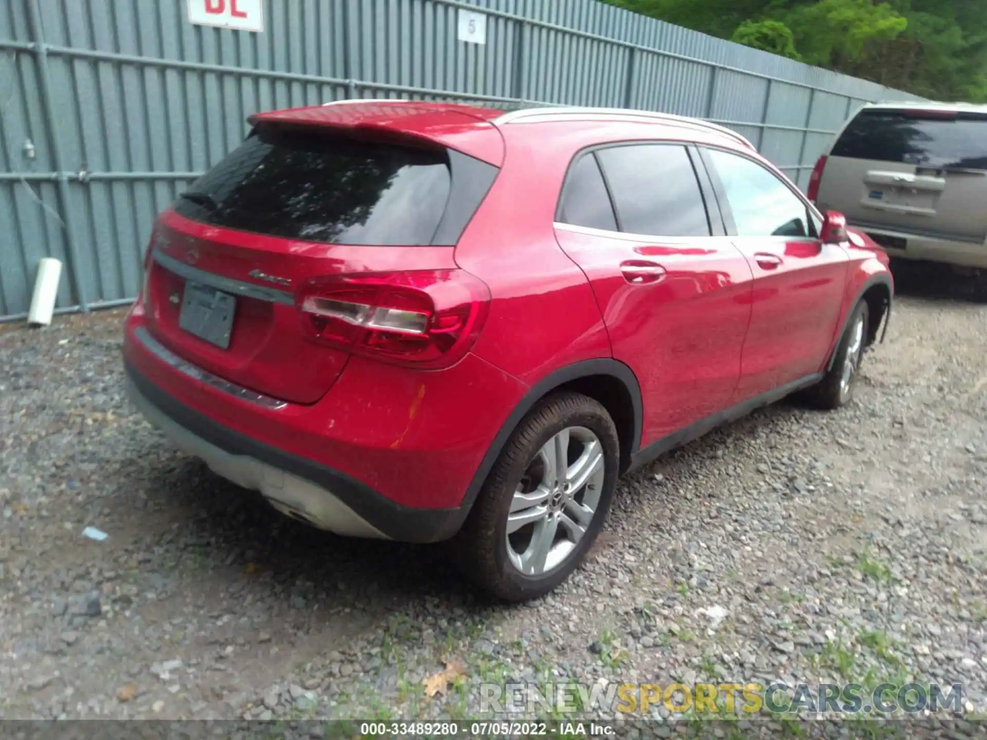 4 Photograph of a damaged car WDCTG4GB3KU005805 MERCEDES-BENZ GLA 2019