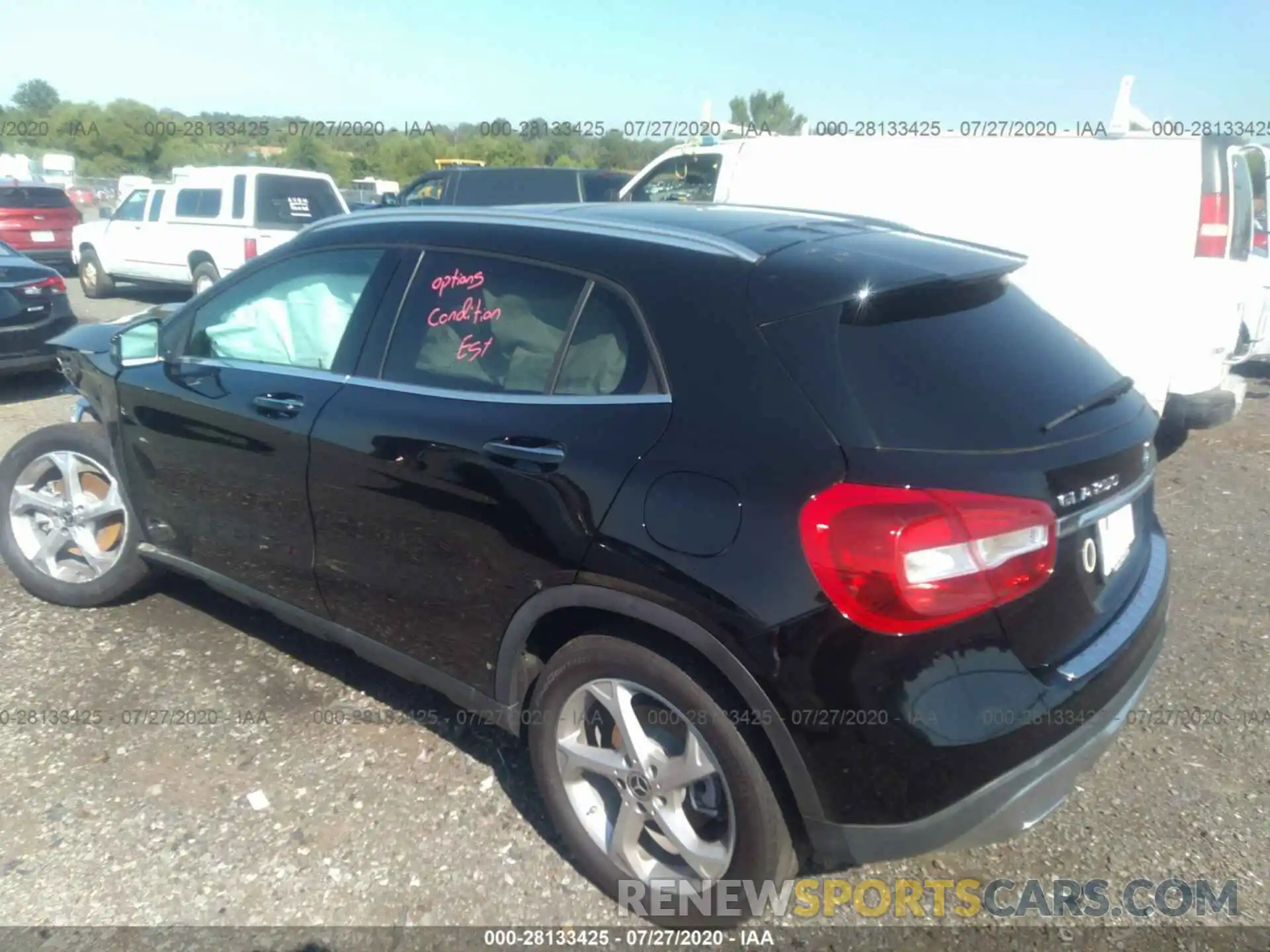 3 Фотография поврежденного автомобиля WDCTG4GB3KU012656 MERCEDES-BENZ GLA 2019