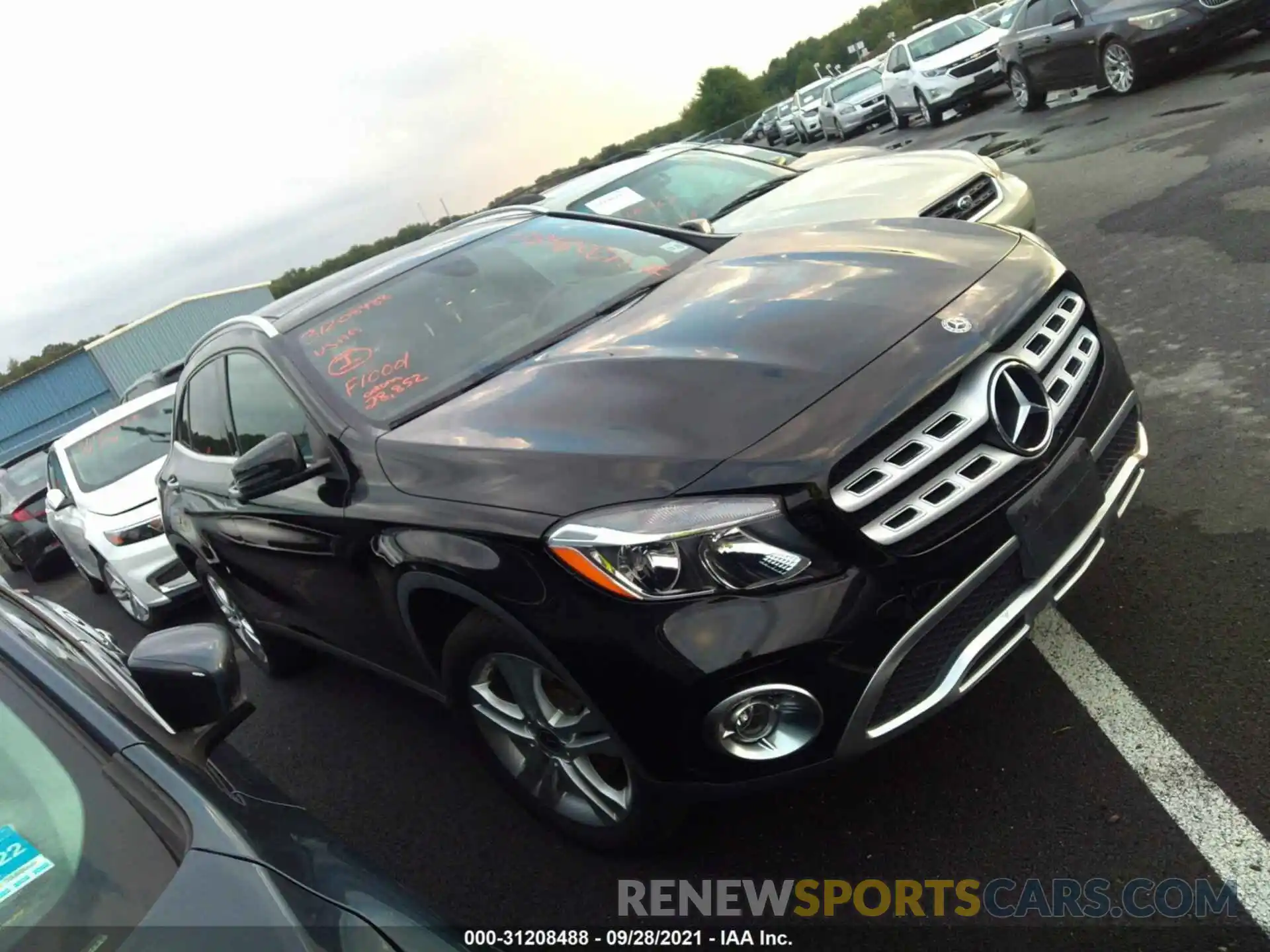 1 Photograph of a damaged car WDCTG4GB4KJ552308 MERCEDES-BENZ GLA 2019