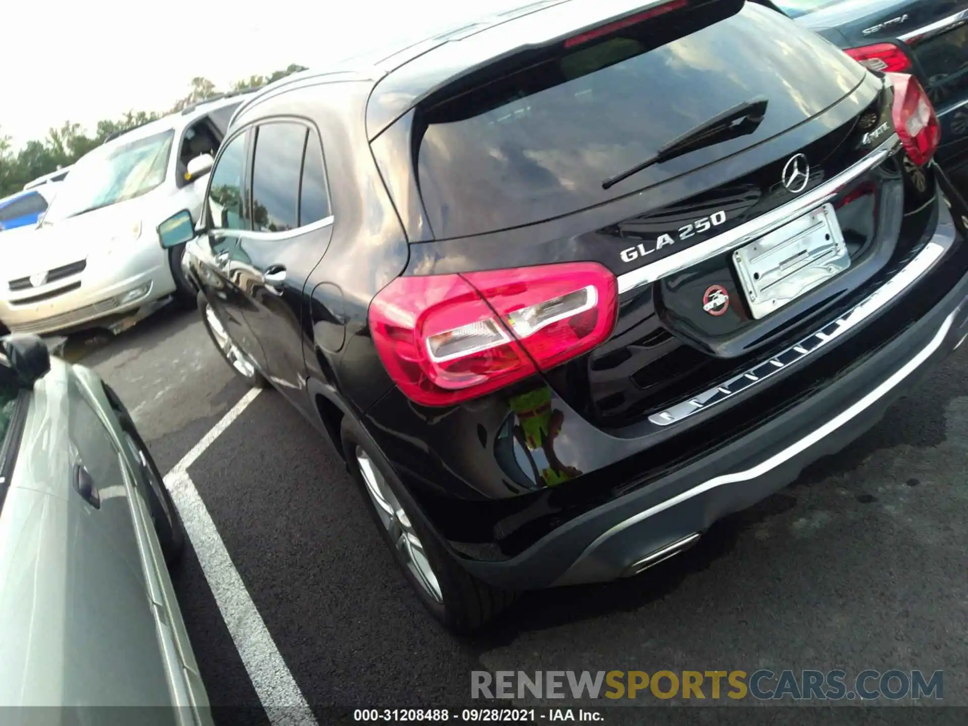 3 Photograph of a damaged car WDCTG4GB4KJ552308 MERCEDES-BENZ GLA 2019