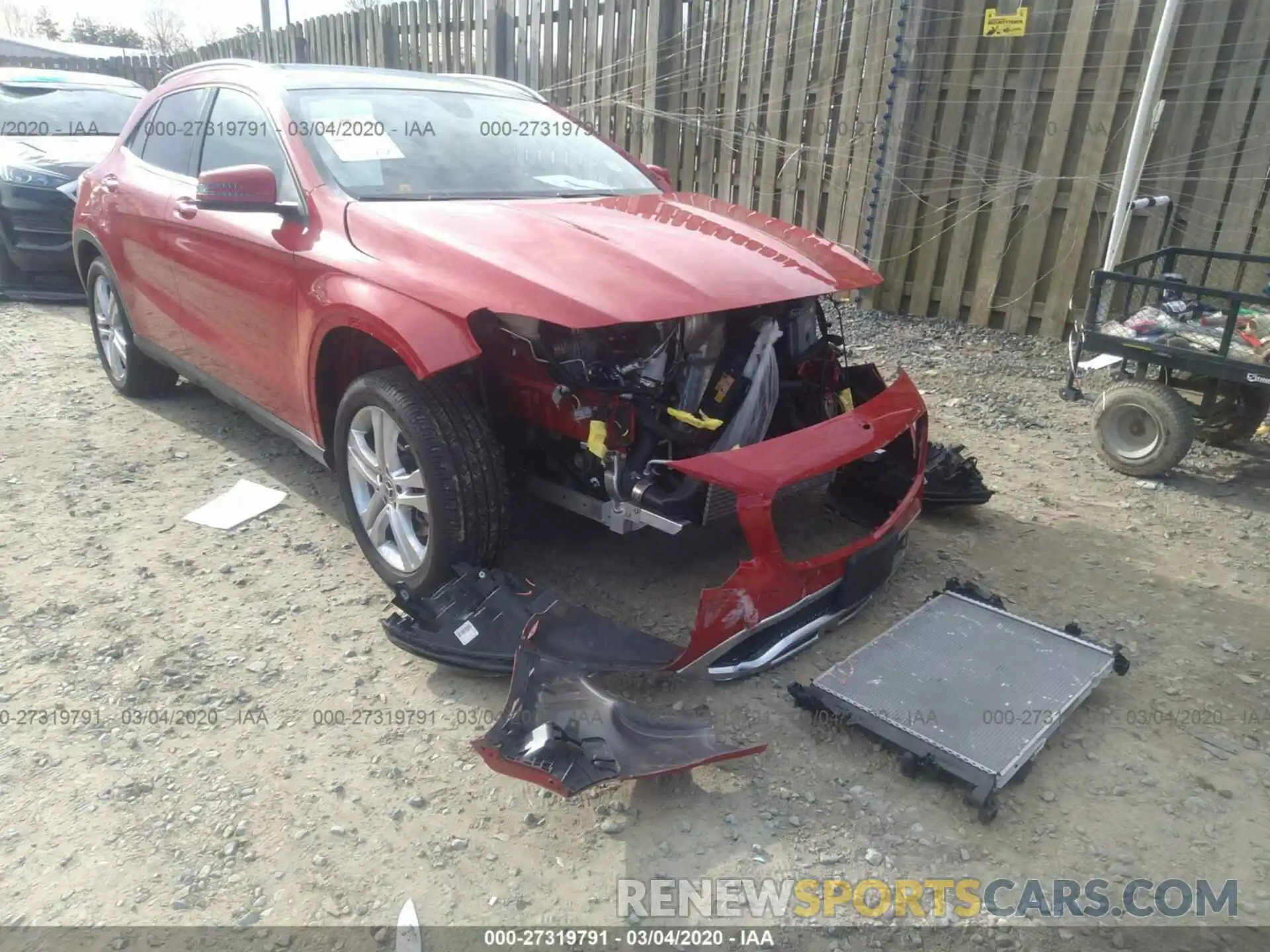 1 Photograph of a damaged car WDCTG4GB4KJ583428 MERCEDES-BENZ GLA 2019